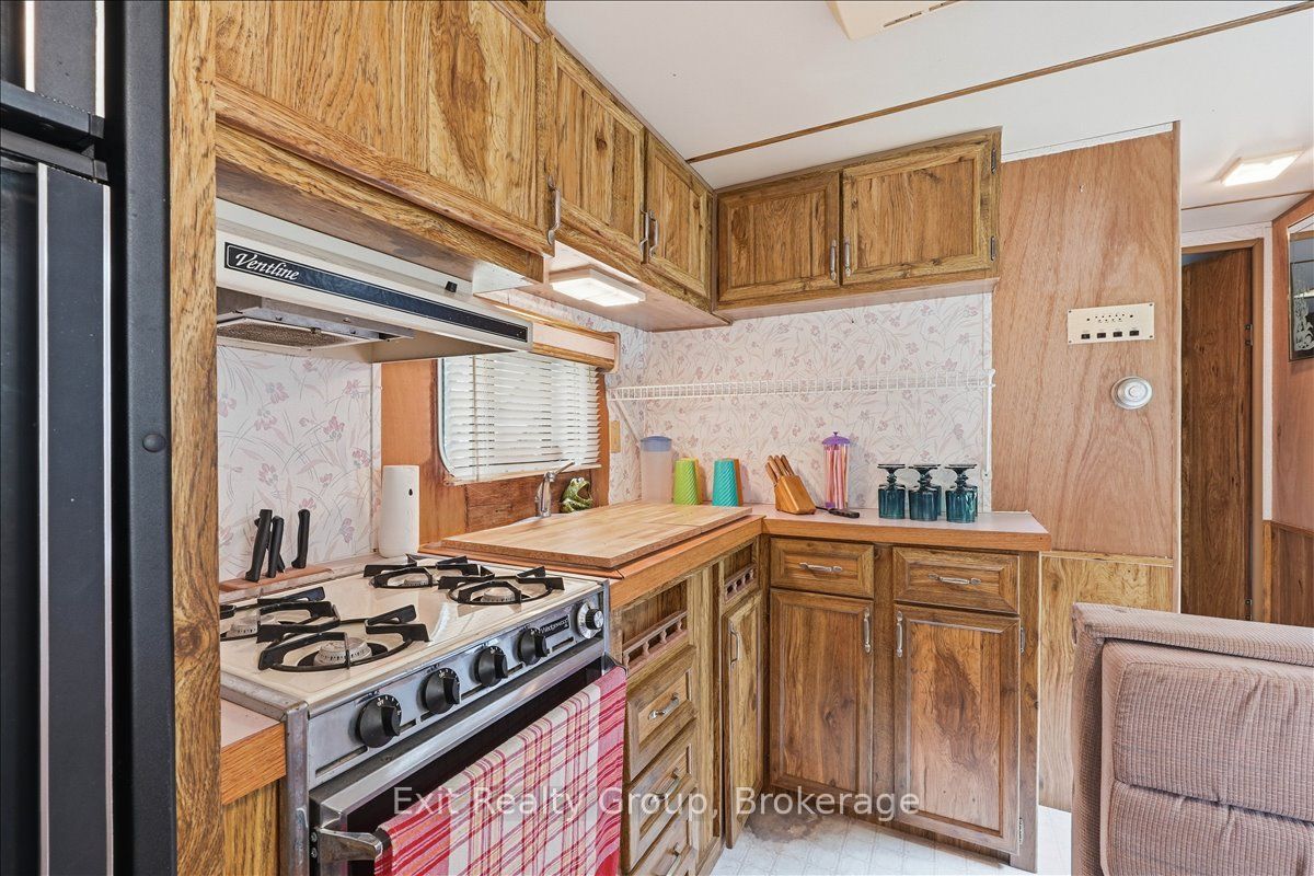 71 Cooke Lane Property Photo 21