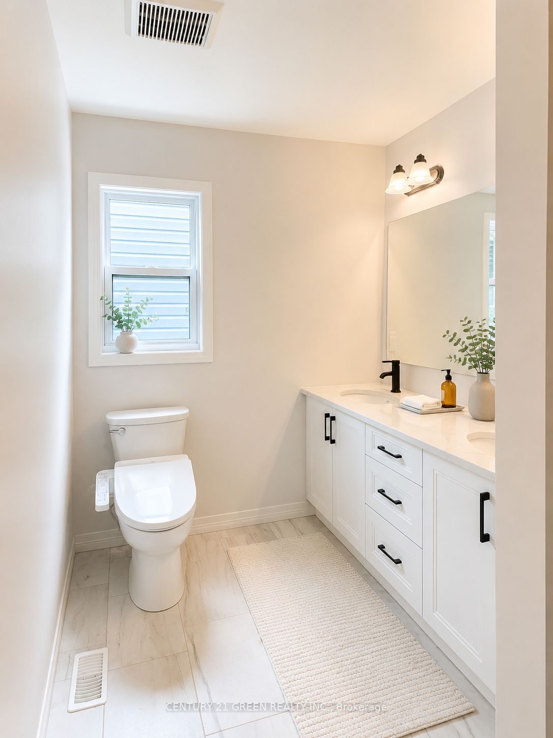 251 Clark Avenue Property Photo 18