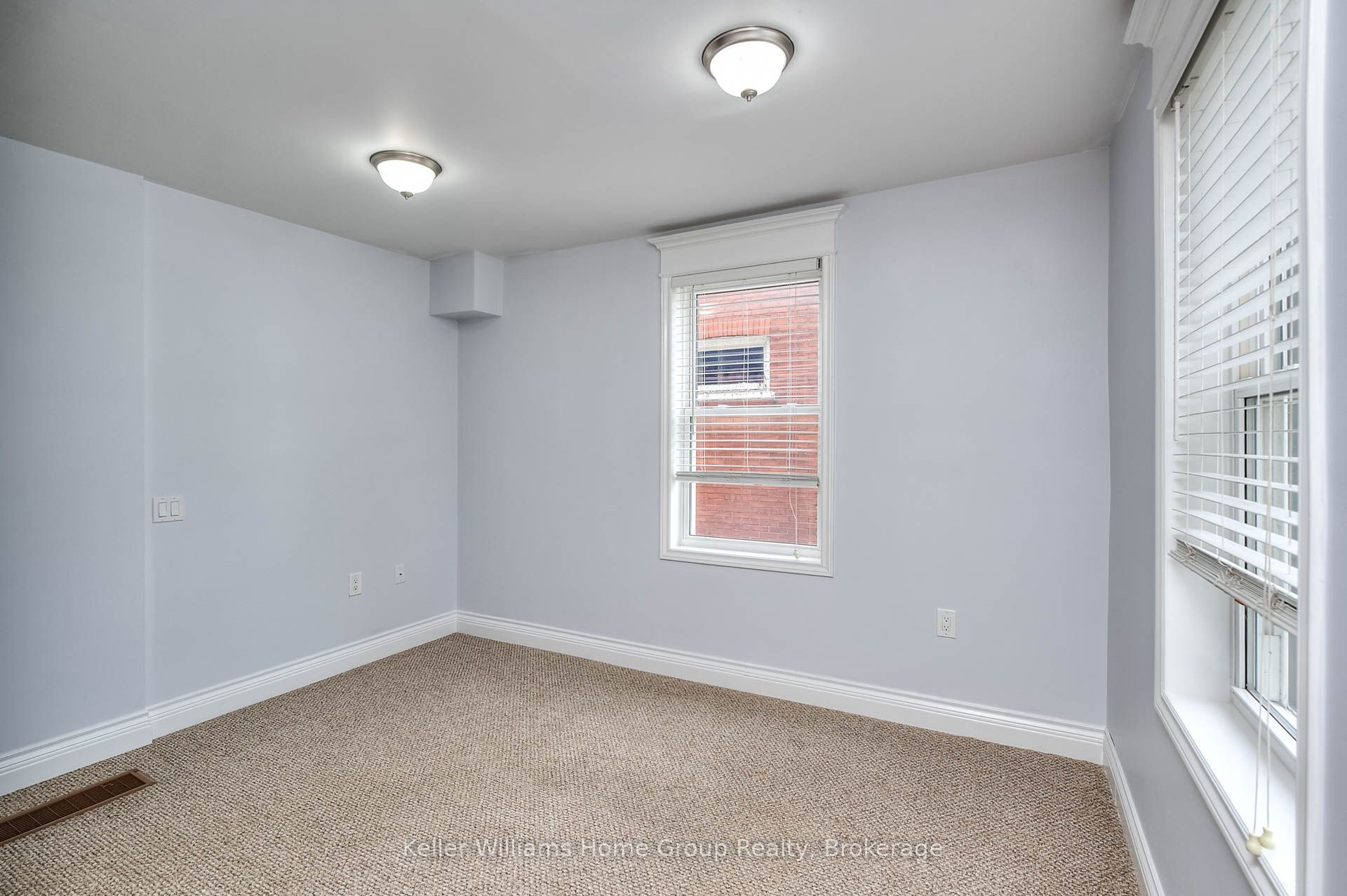 1346 King Street E Property Photo 16