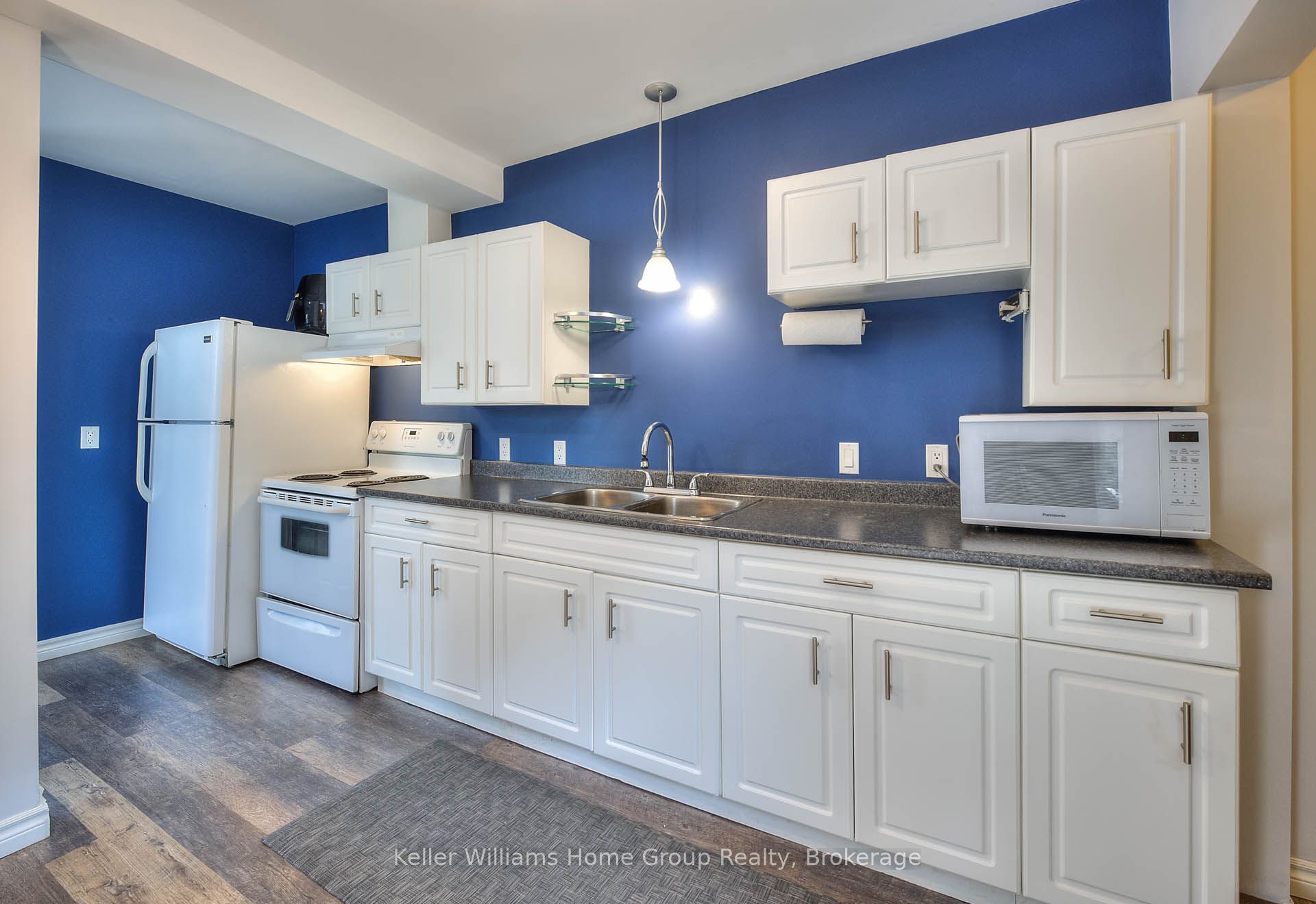 1346 King Street E Property Photo 19