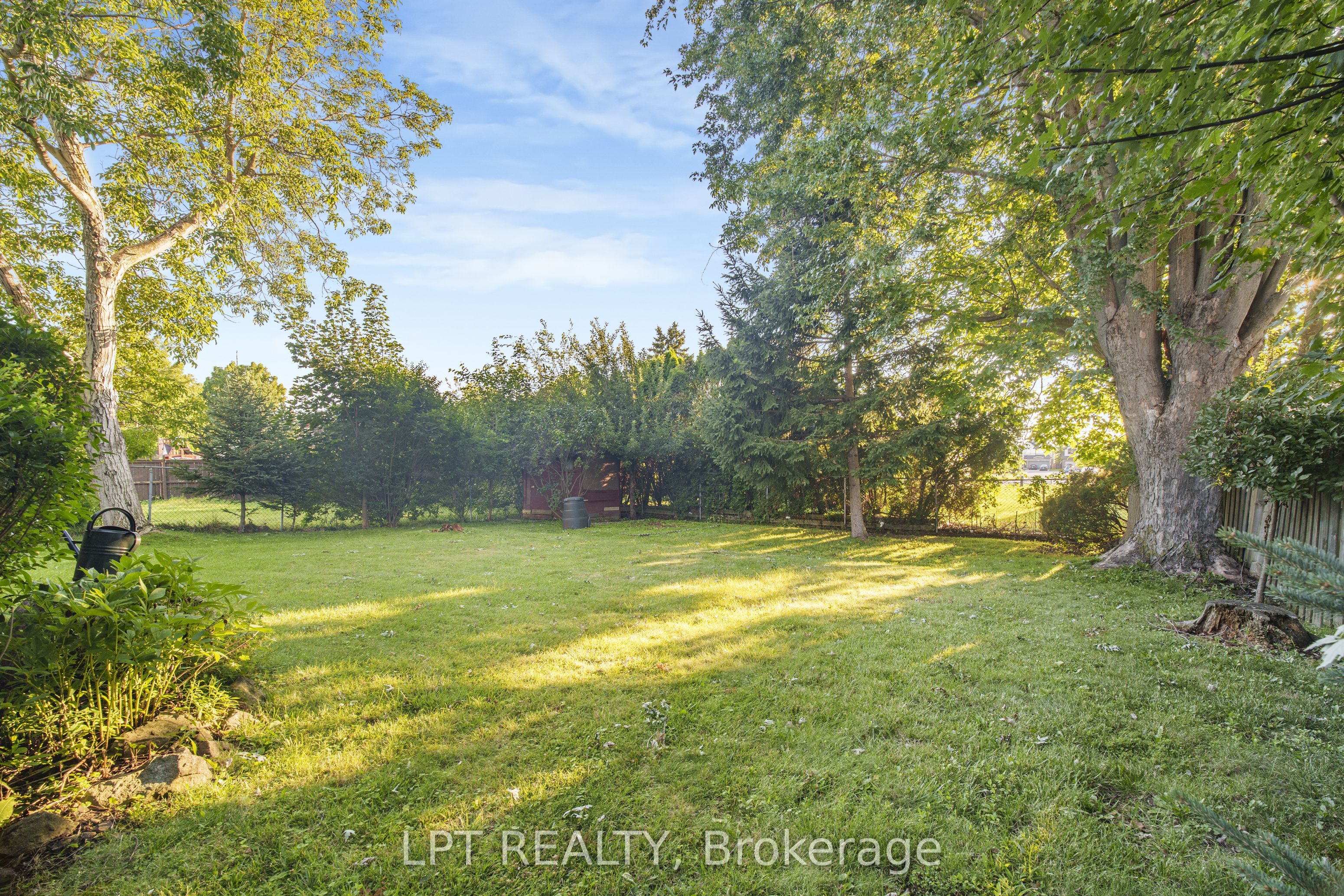6025 Belaire Avenue Property Photo 35