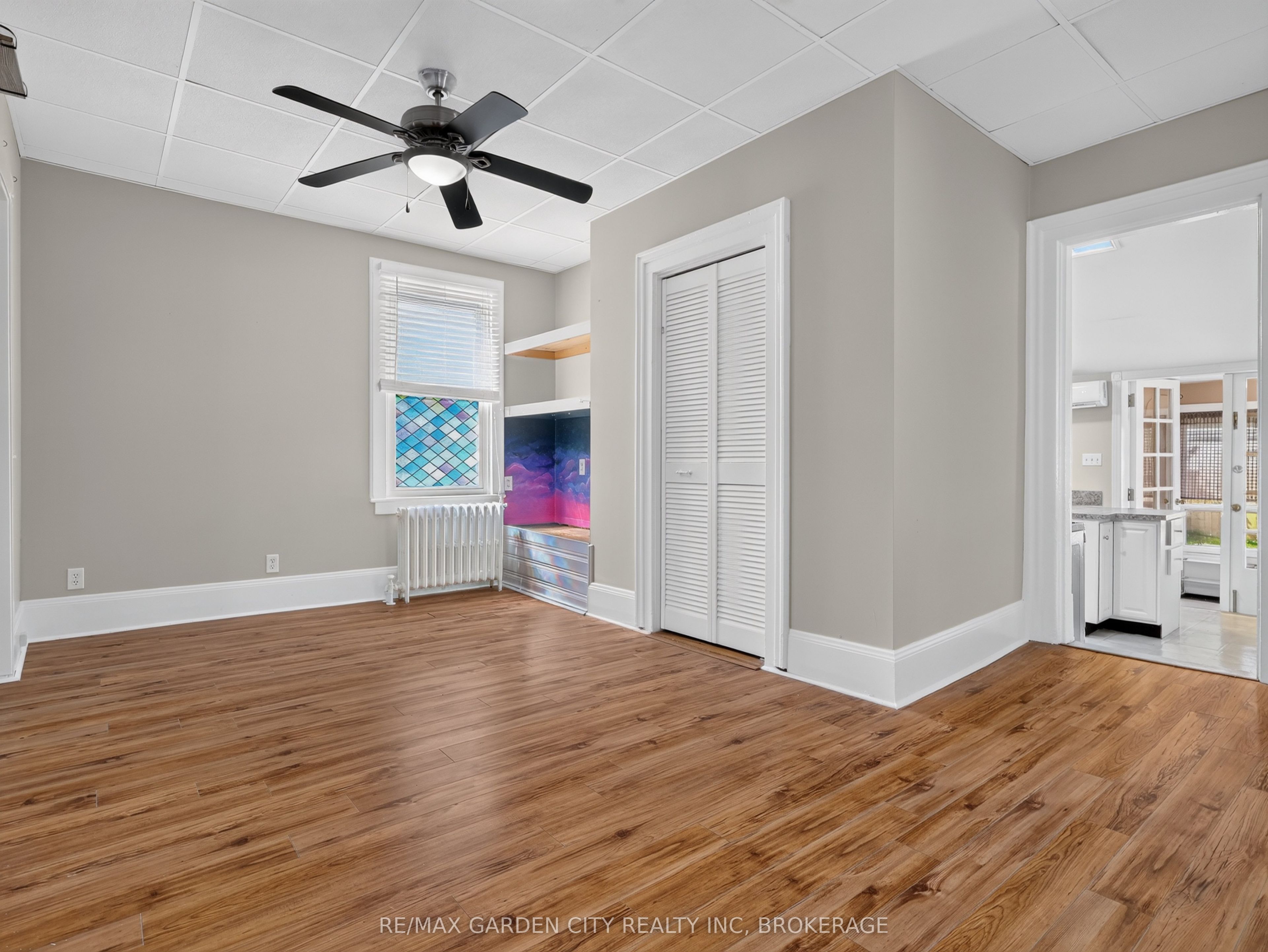 15 Catherine Street Property Photo 9