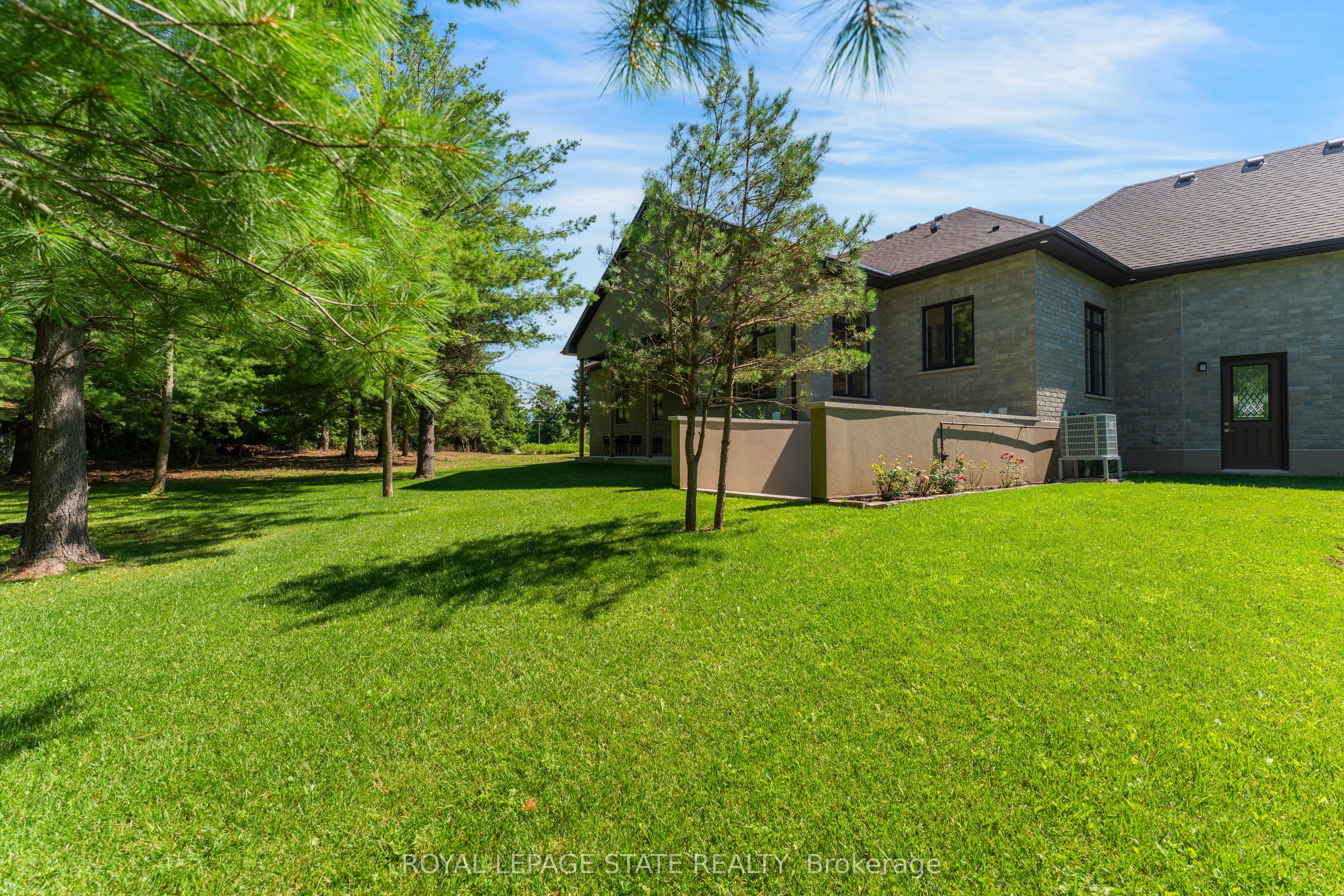 986 Highway 8 Property Photo 47