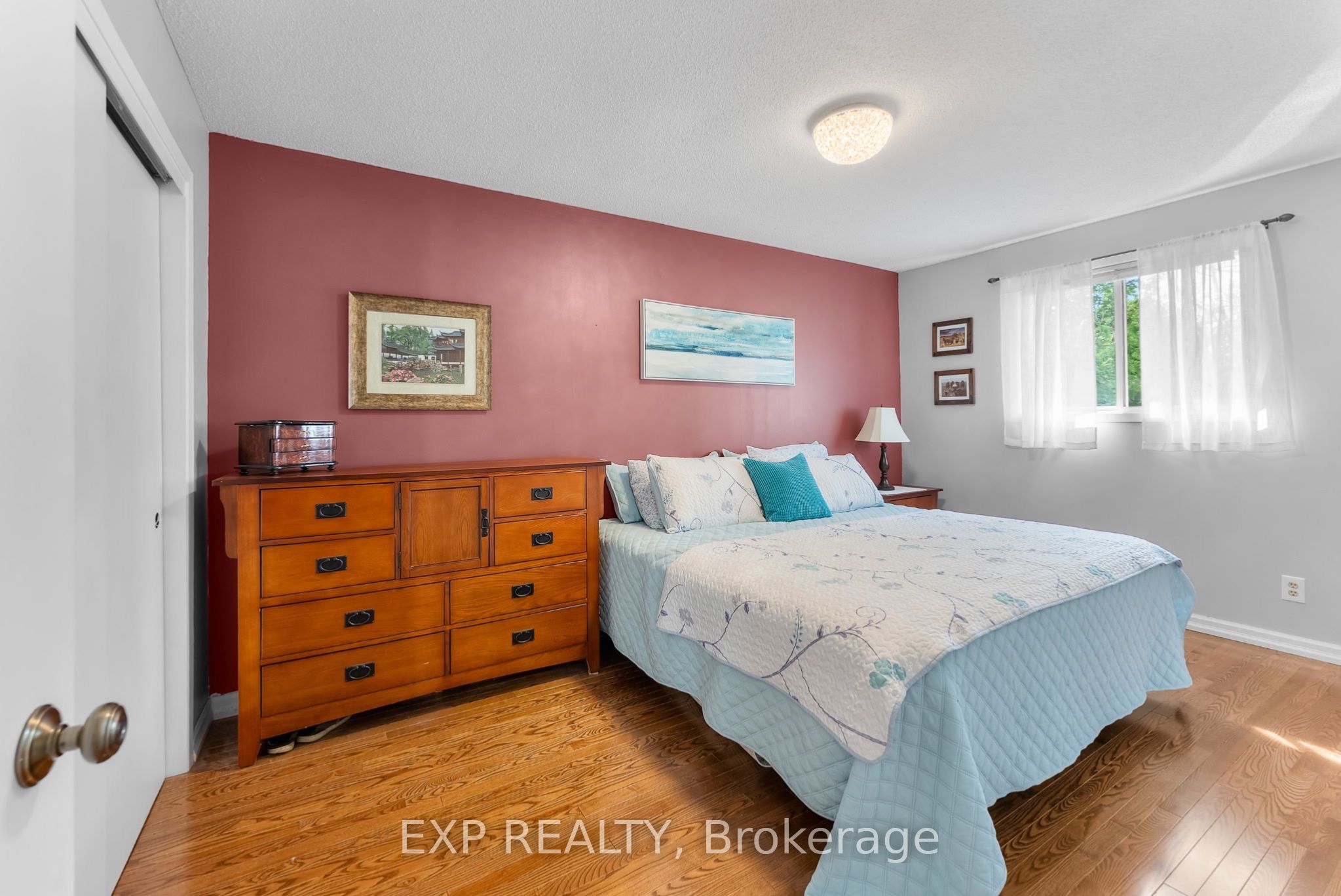 36 Vintage Crescent Property Photo 13