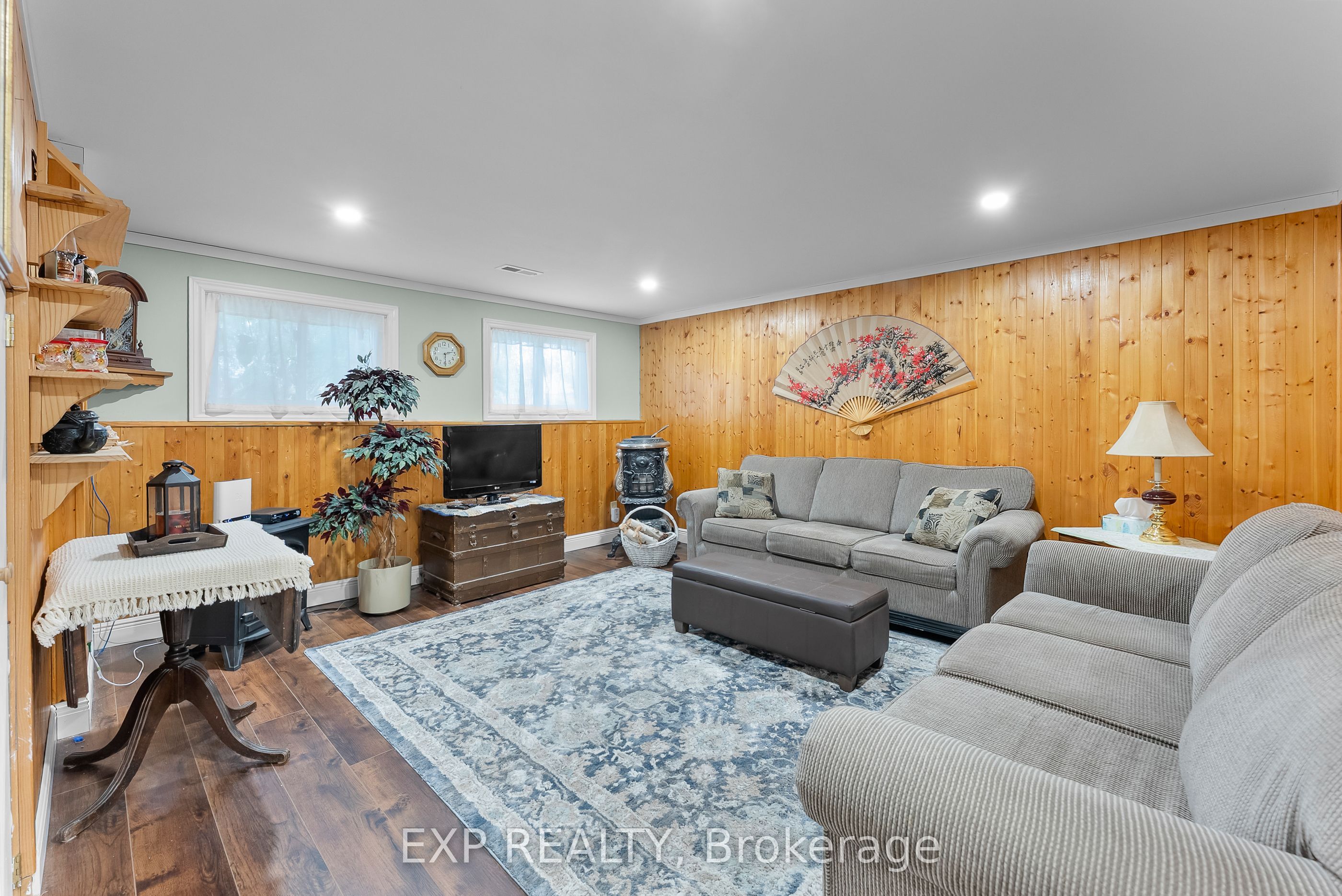 36 Vintage Crescent Property Photo 17