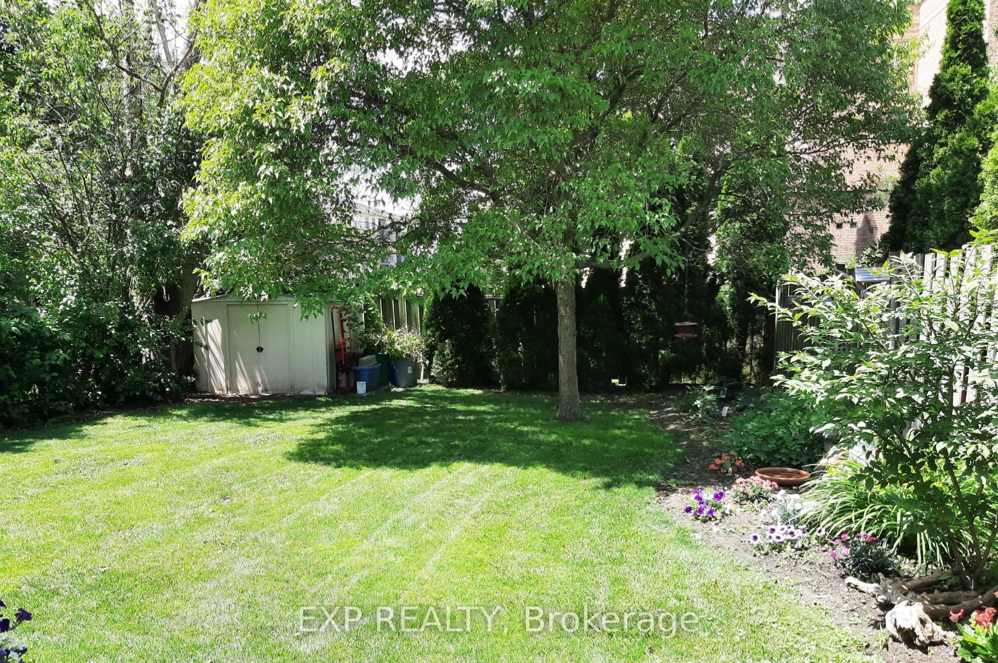 36 Vintage Crescent Property Photo 31