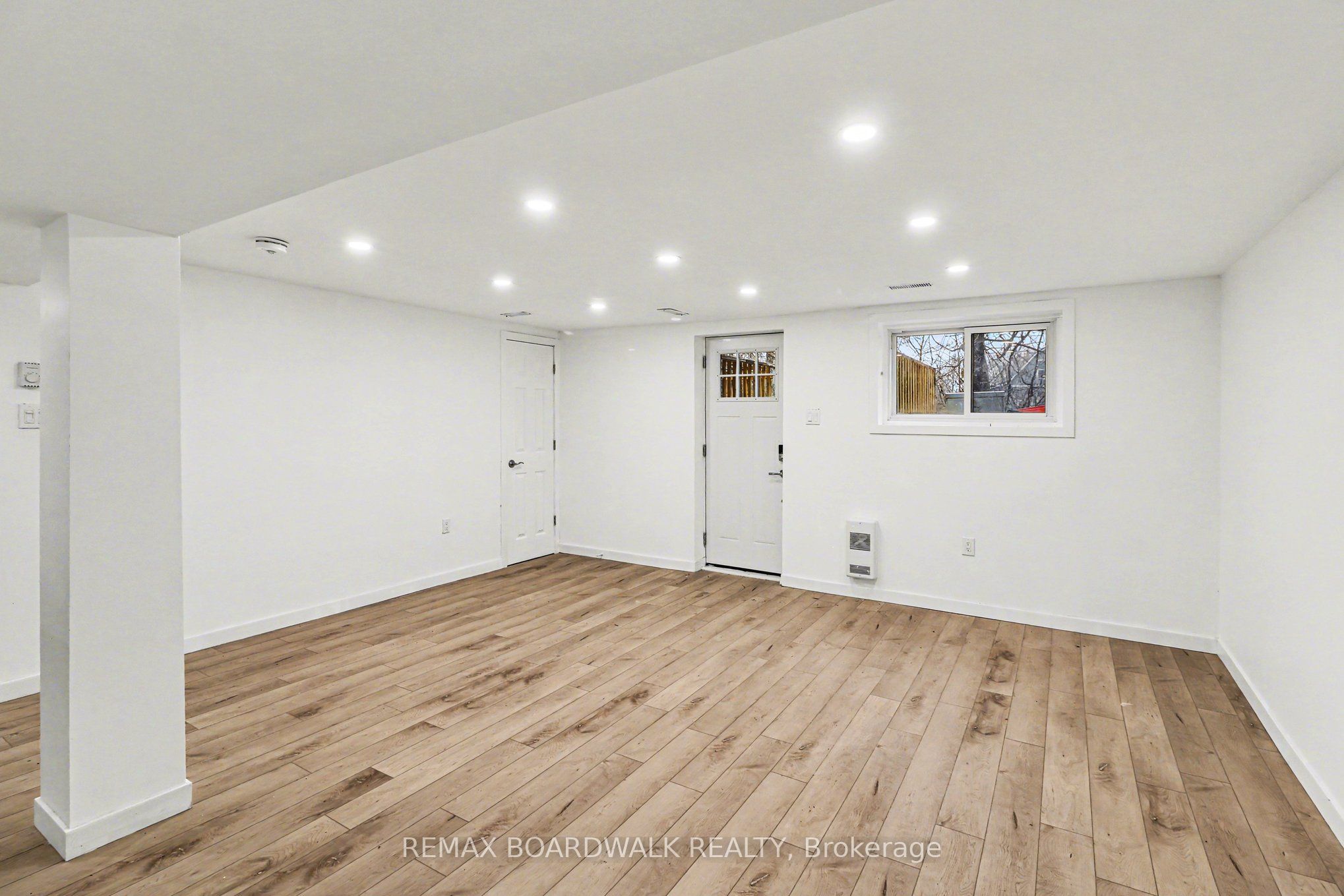 1399 Ellsworth Lane Property Photo 2