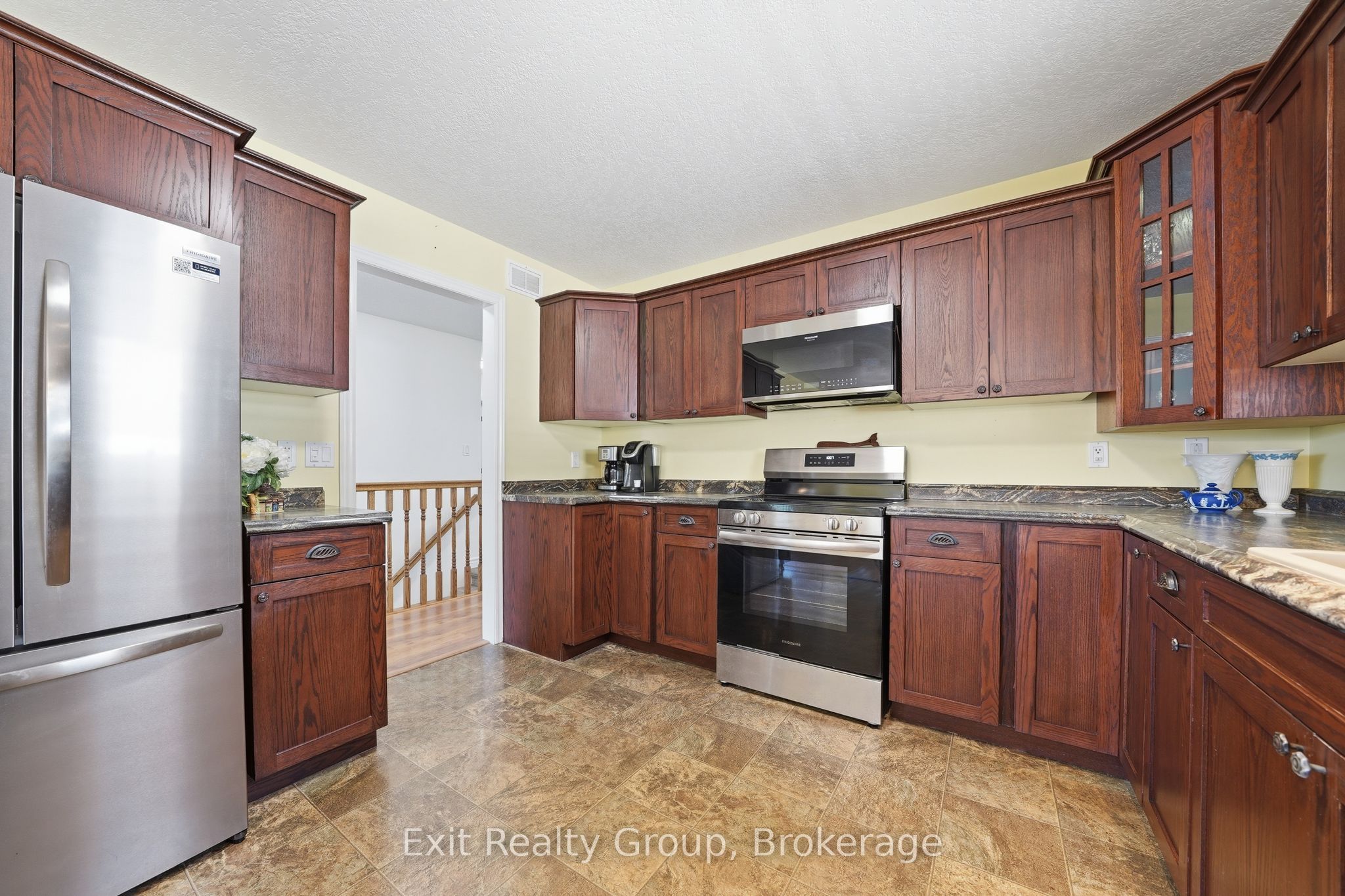 23 Mount Grove Crescent Property Photo 19
