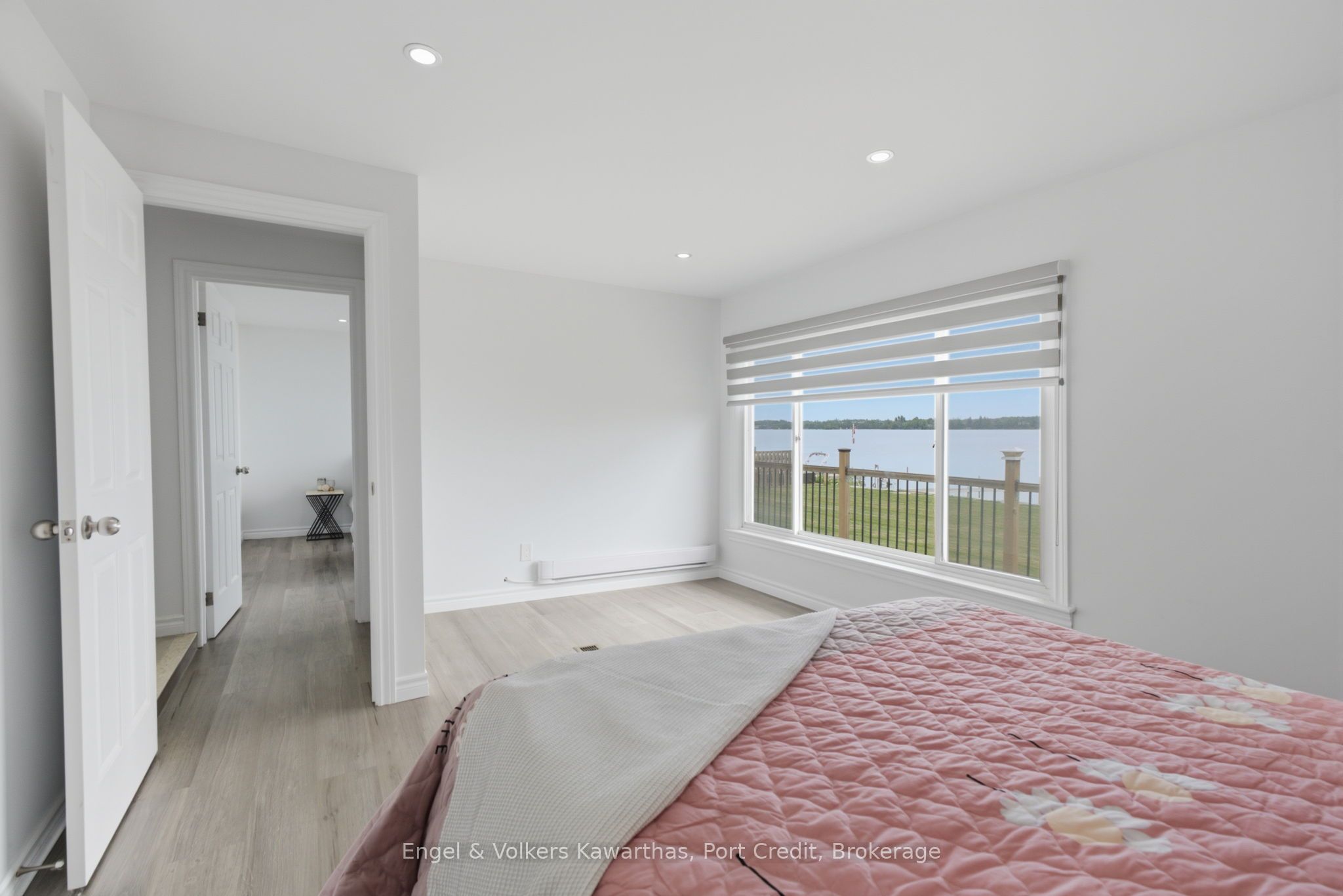 1161 Connaught Drive Property Photo 20