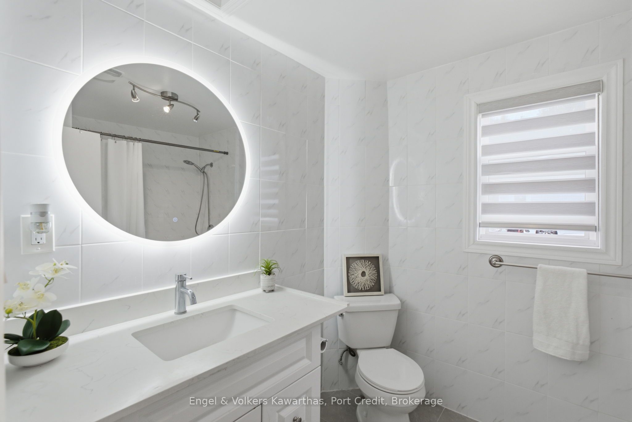 1161 Connaught Drive Property Photo 21