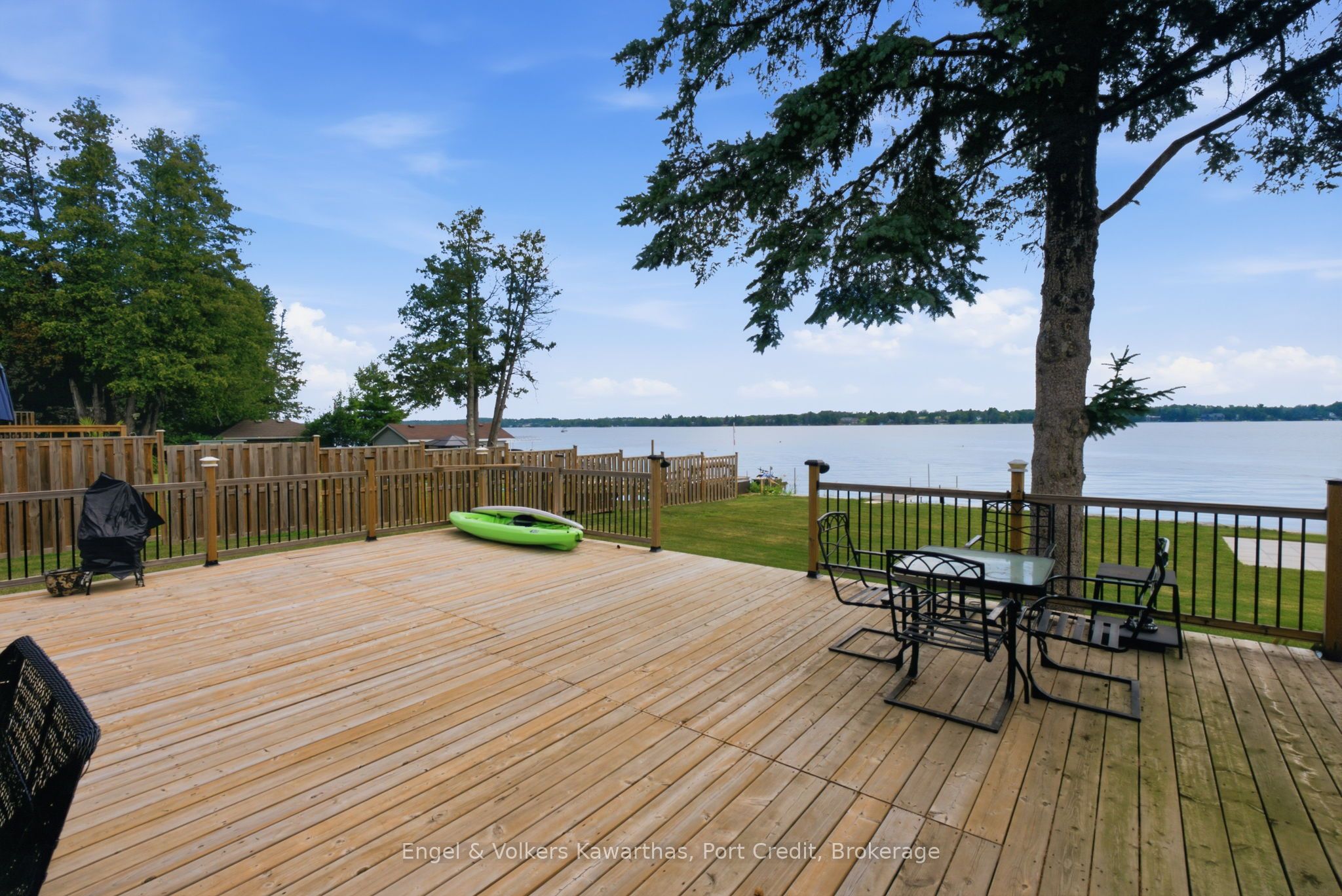 1161 Connaught Drive Property Photo 32