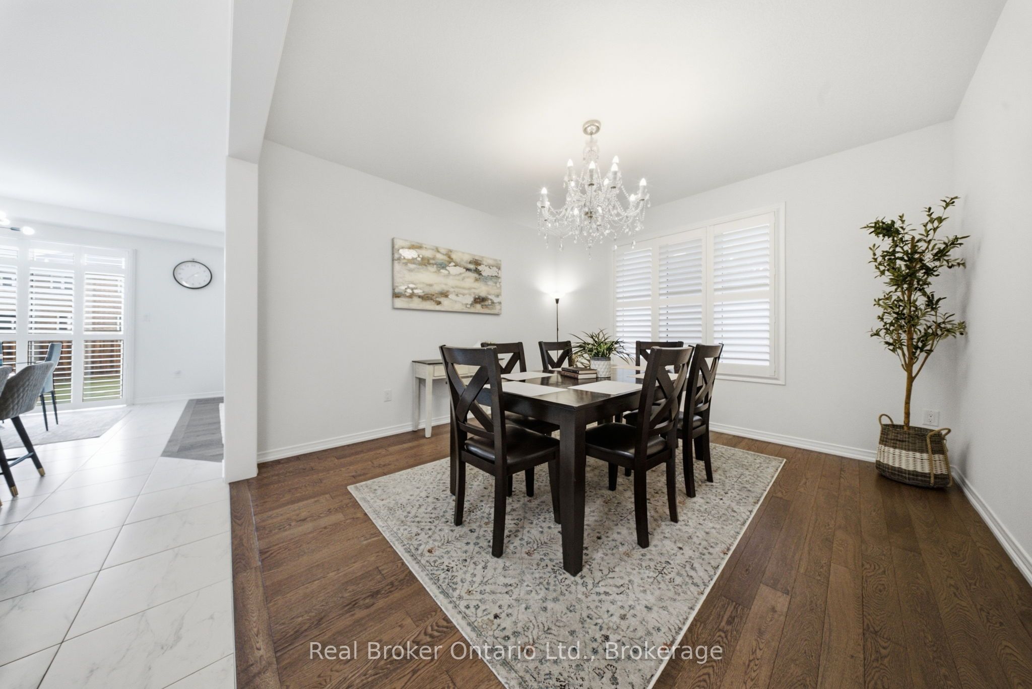 109 Longboat Run Property Photo 6
