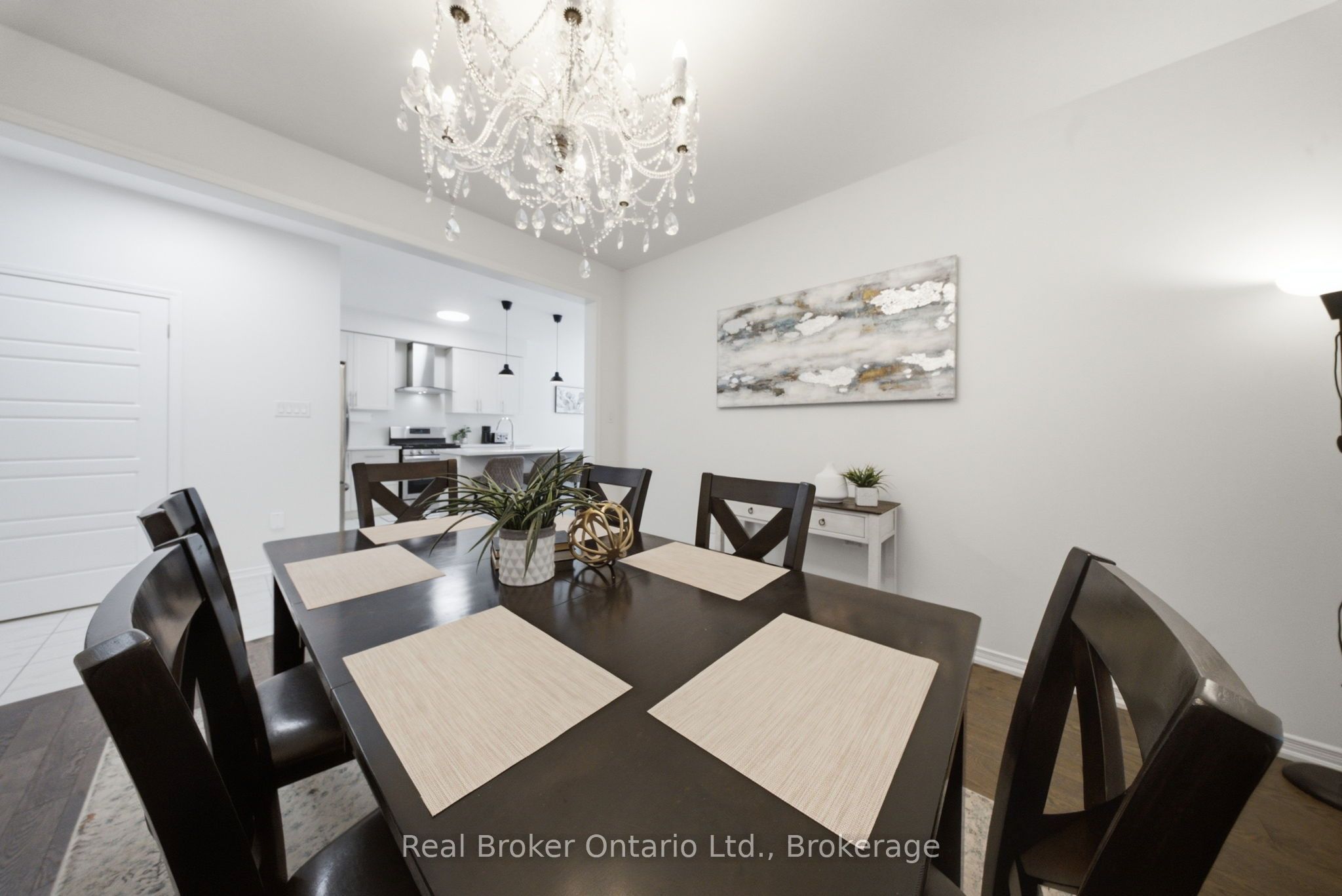 109 Longboat Run Property Photo 8