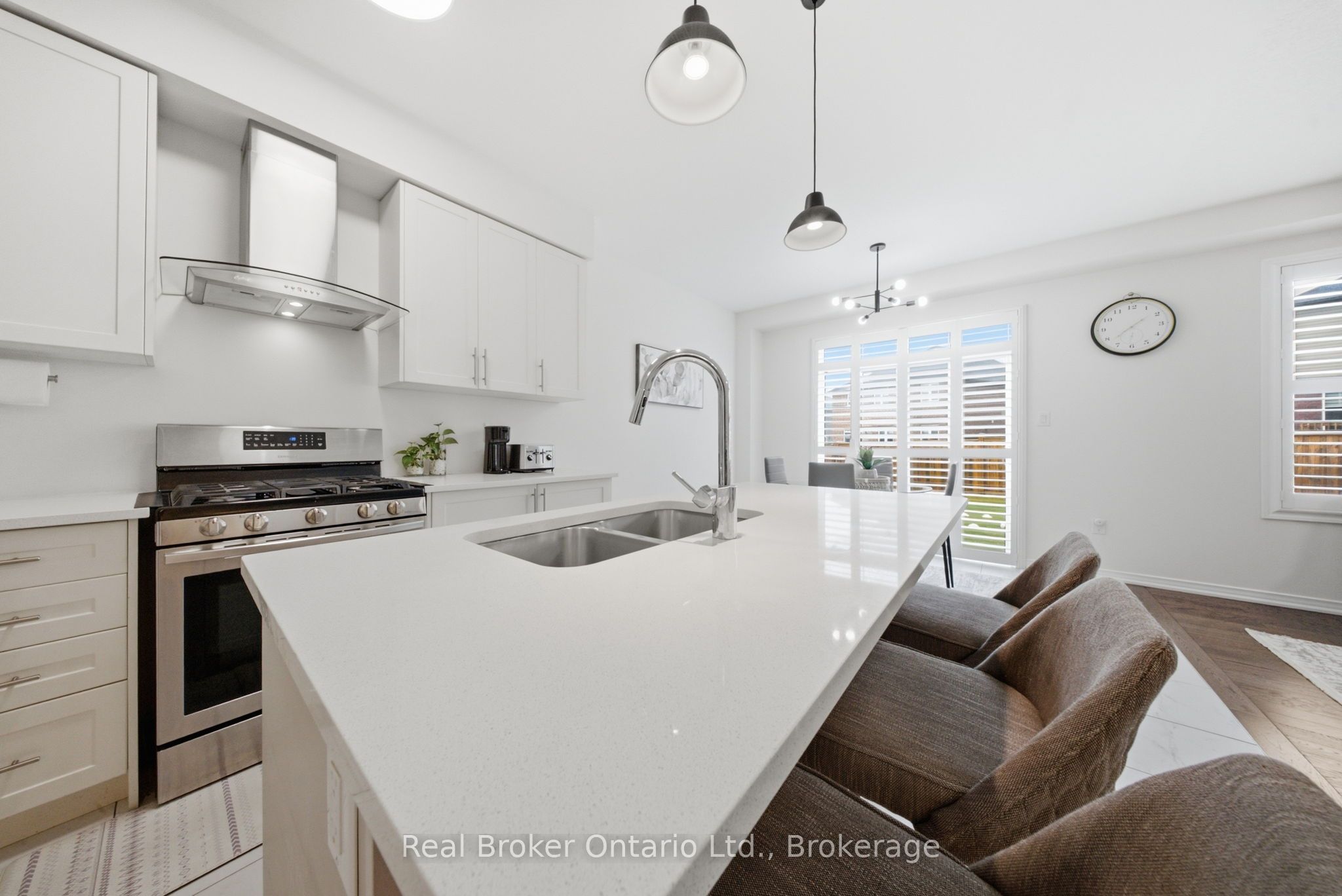 109 Longboat Run Property Photo 10