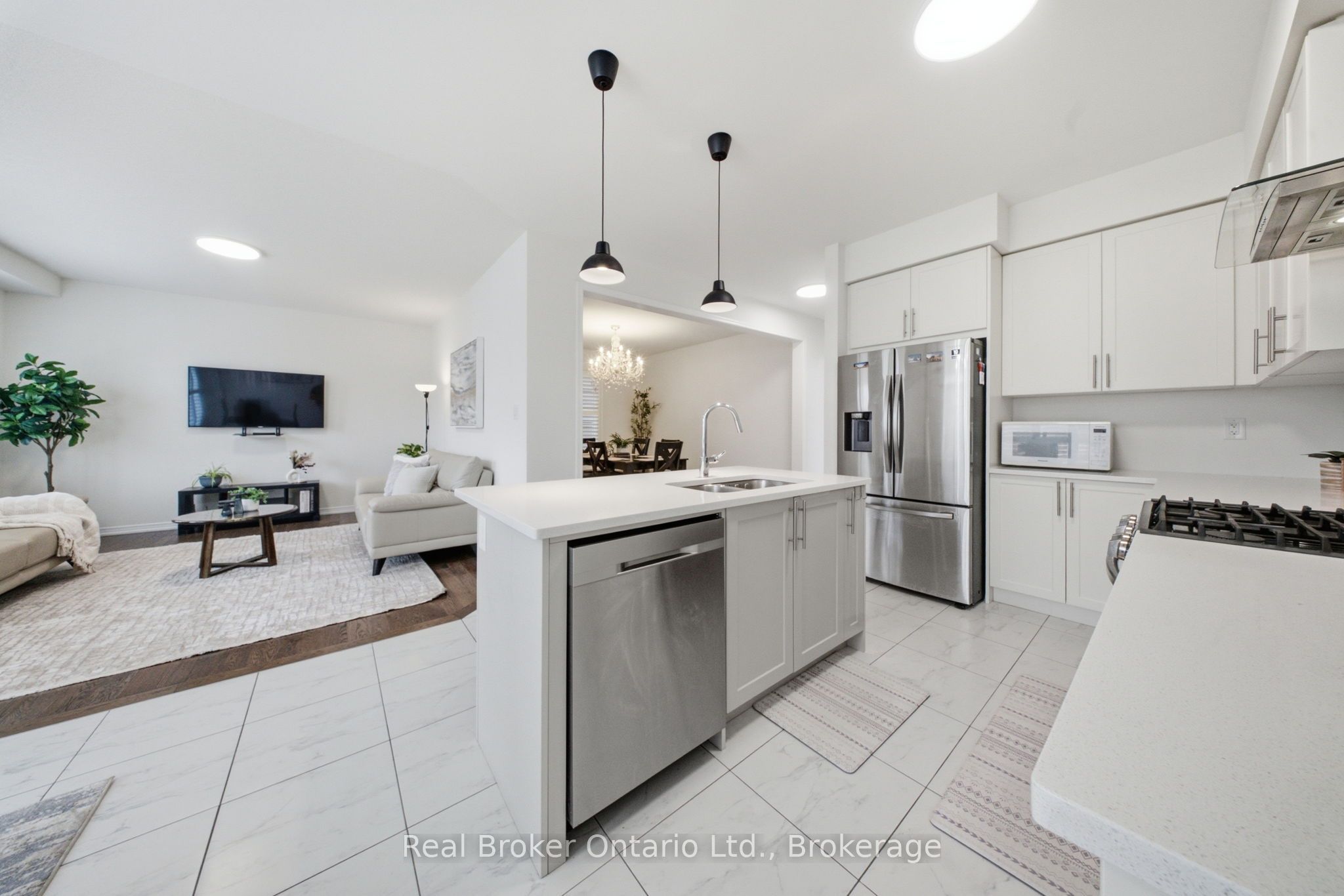 109 Longboat Run Property Photo 13