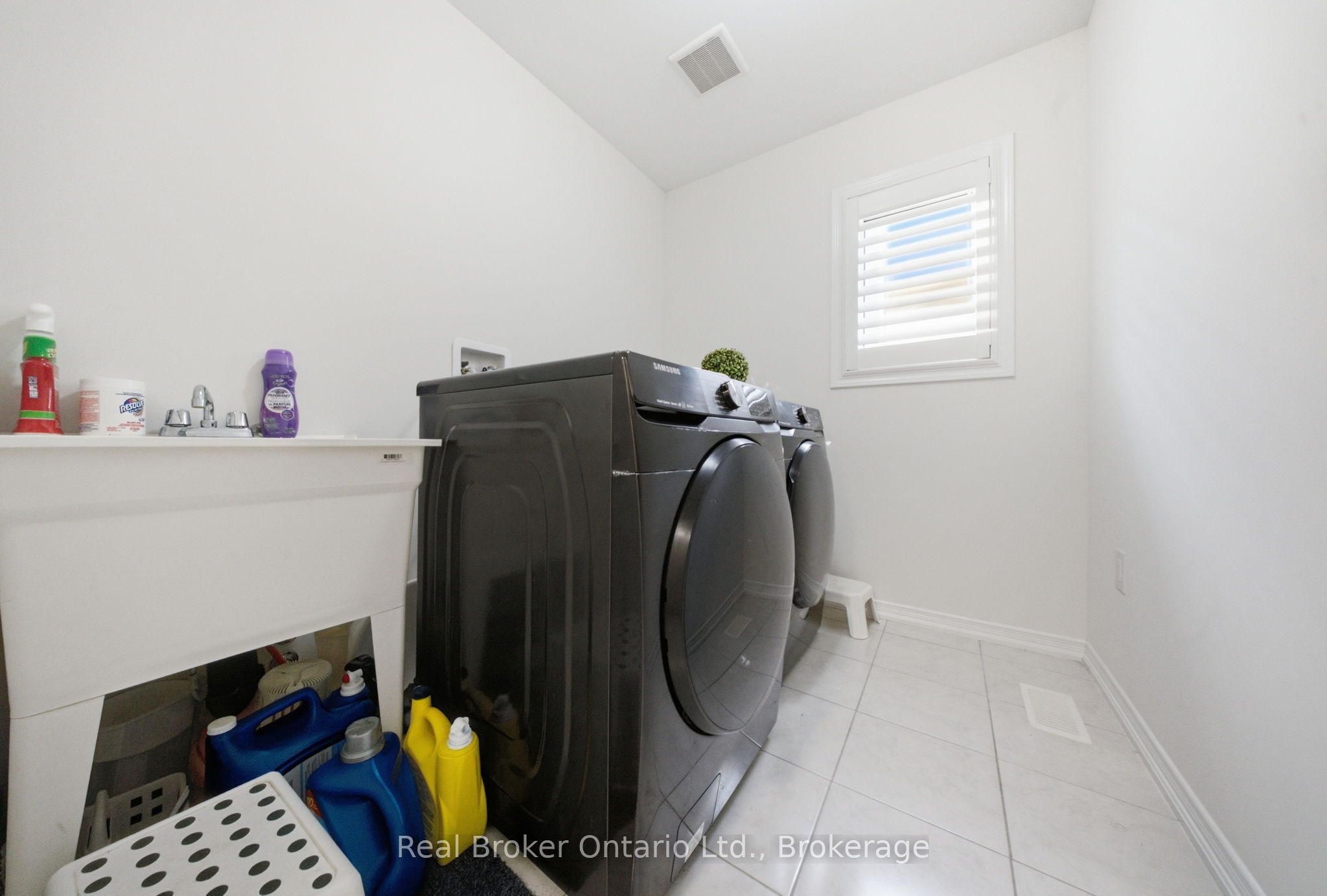 109 Longboat Run Property Photo 29