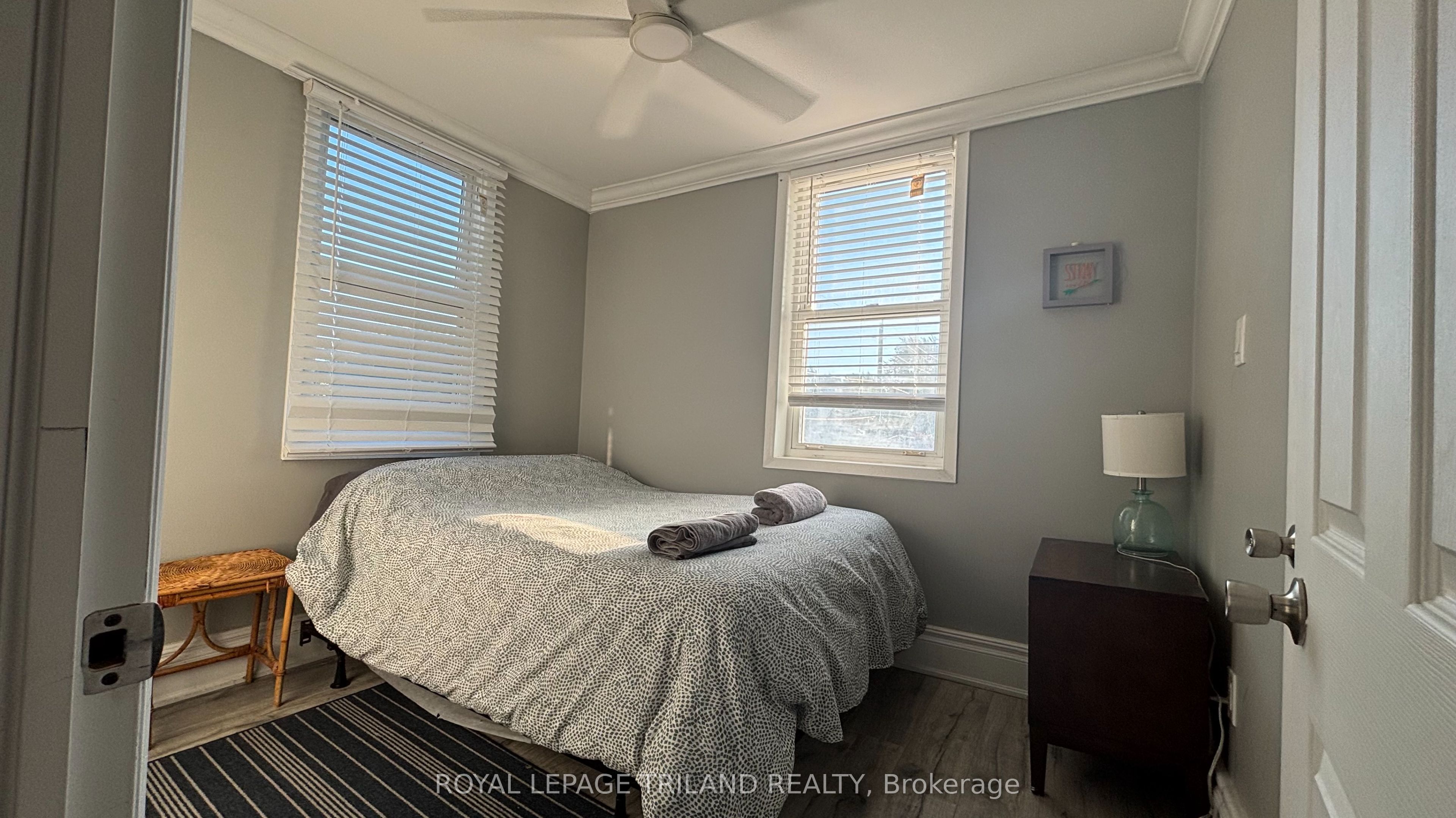 4597 Sunset Drive Property Photo 8