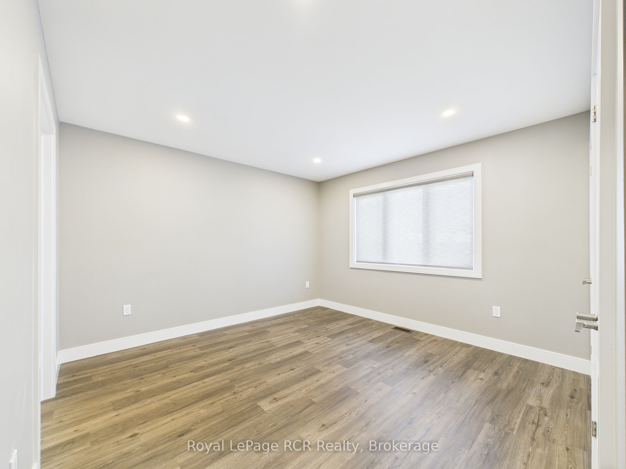36 Jordan Crescent Property Photo 15