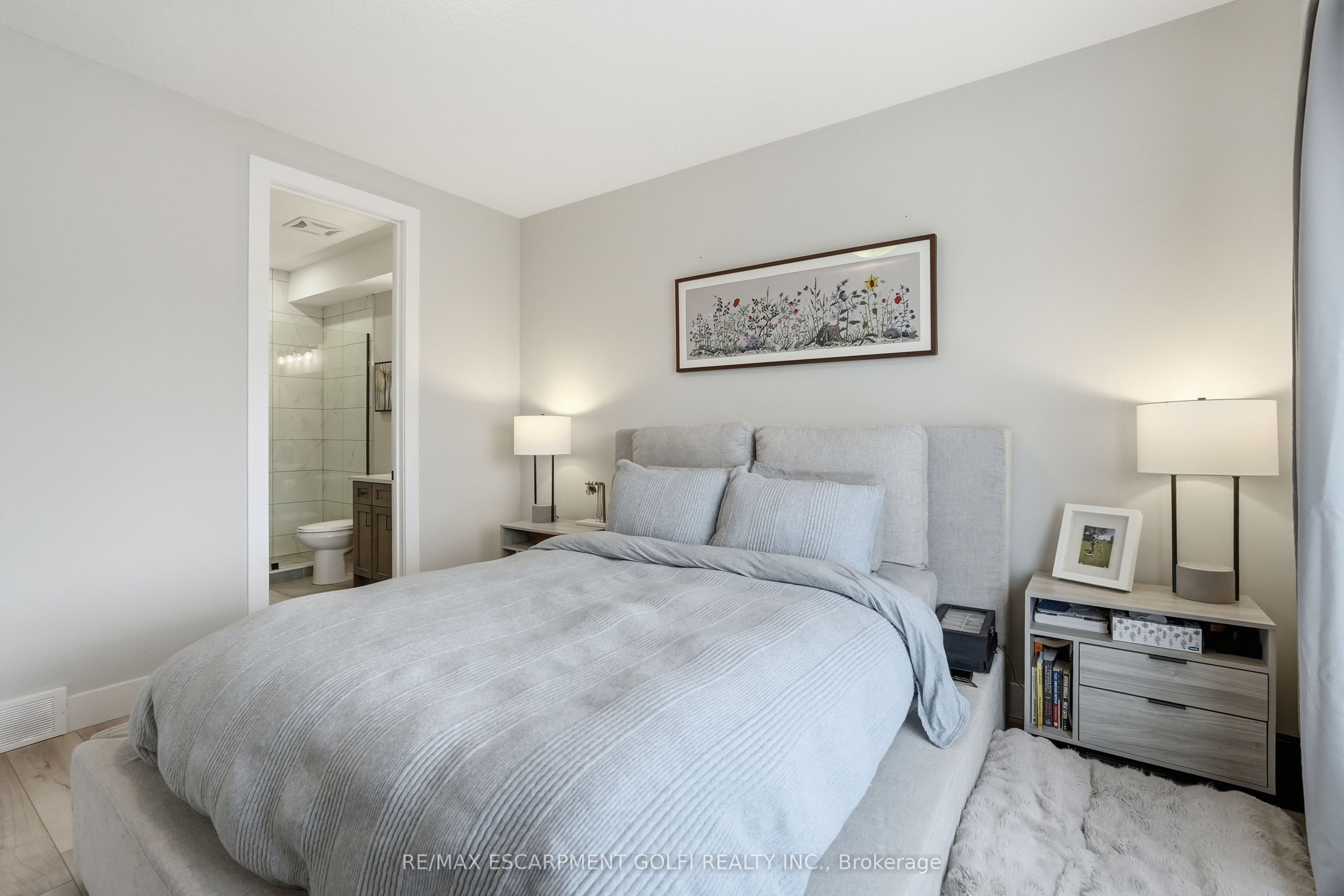 744 Nelson Street W 4 Property Photo 19