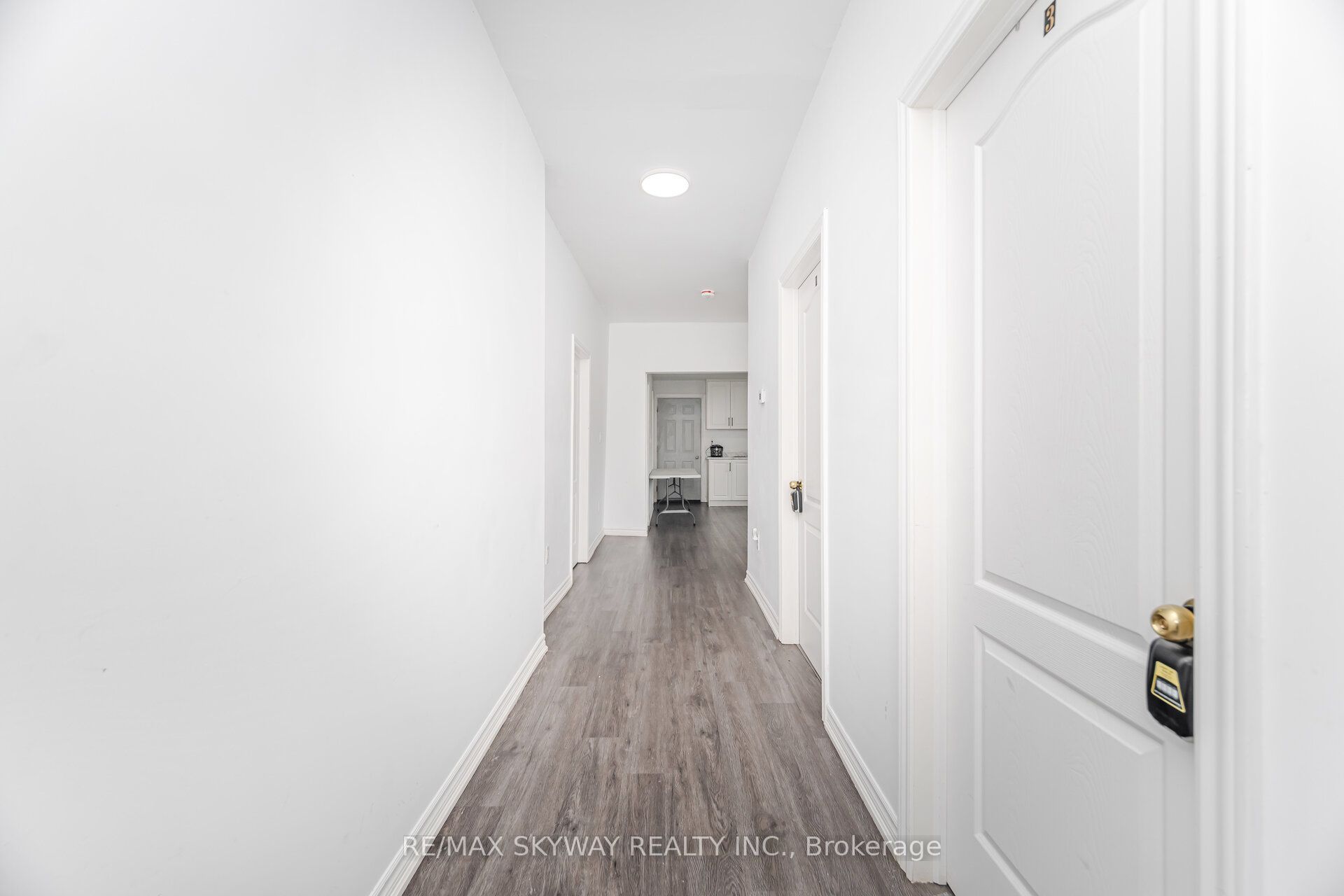 4754 First Avenue Property Photo 12