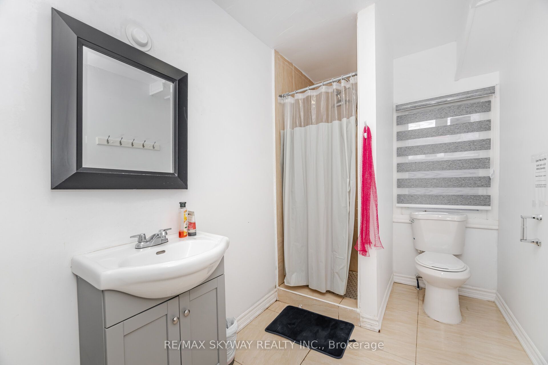 4754 First Avenue Property Photo 21