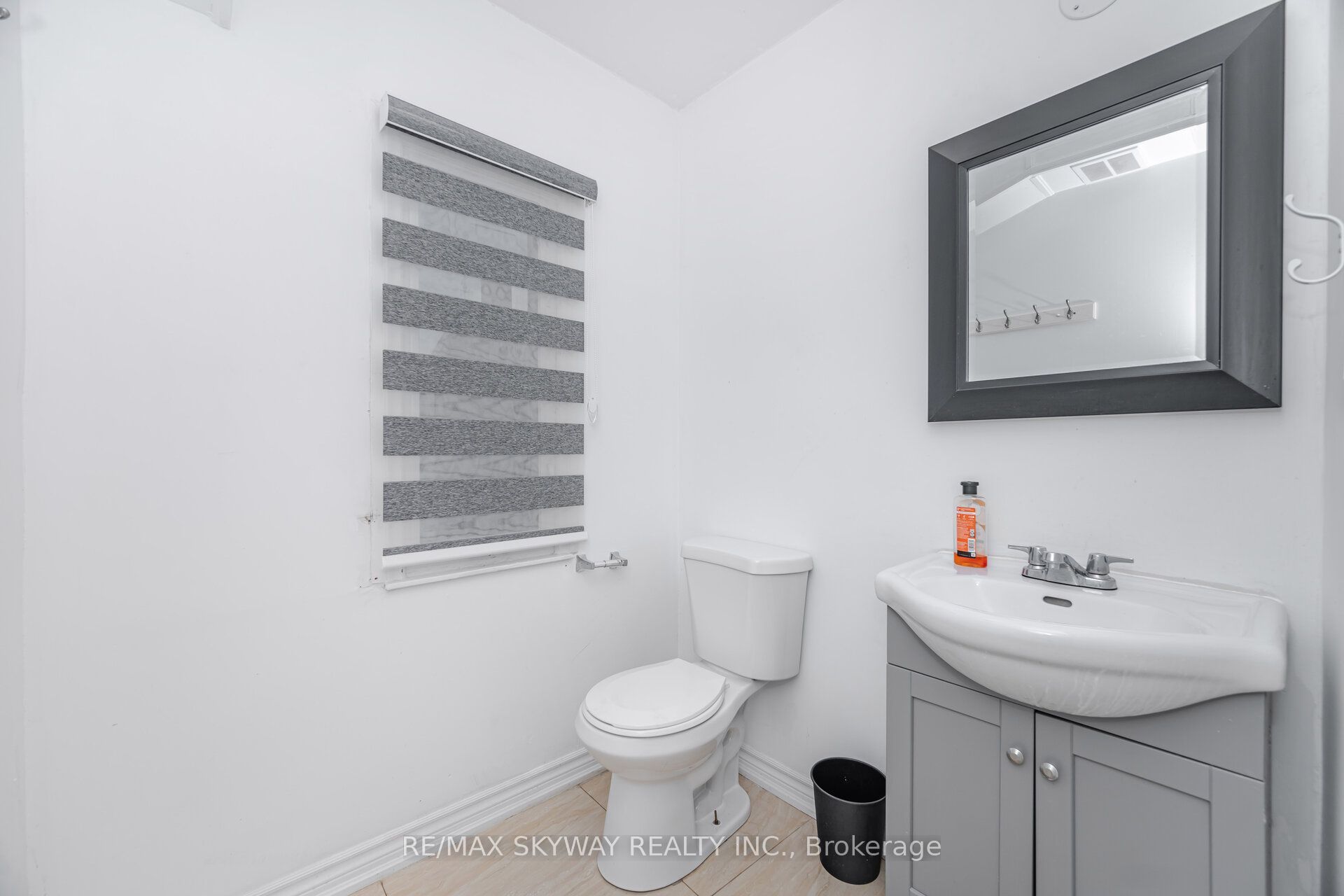 4754 First Avenue Property Photo 32