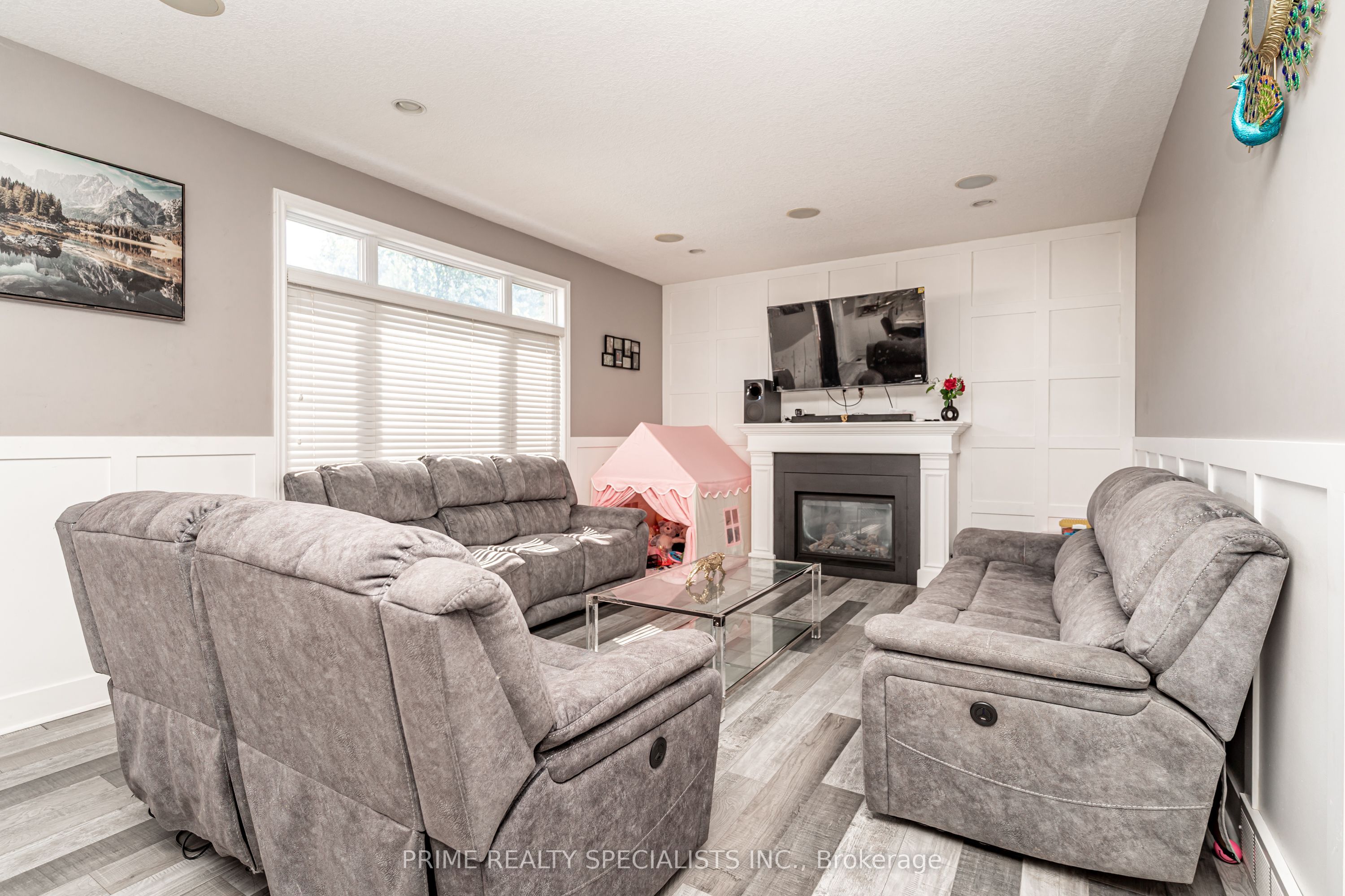 544 Lakeview Drive Property Photo 16