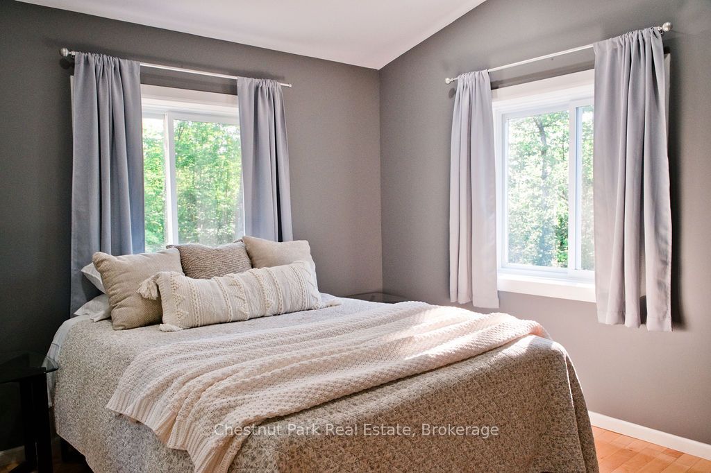 1170 Alderdale Road Property Photo 22