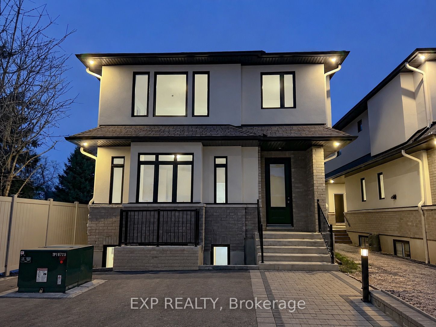 1377 Louis Lane B Property Photo 1