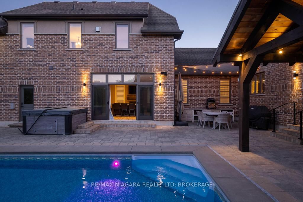 50 Sandalwood Crescent Property Photo 6