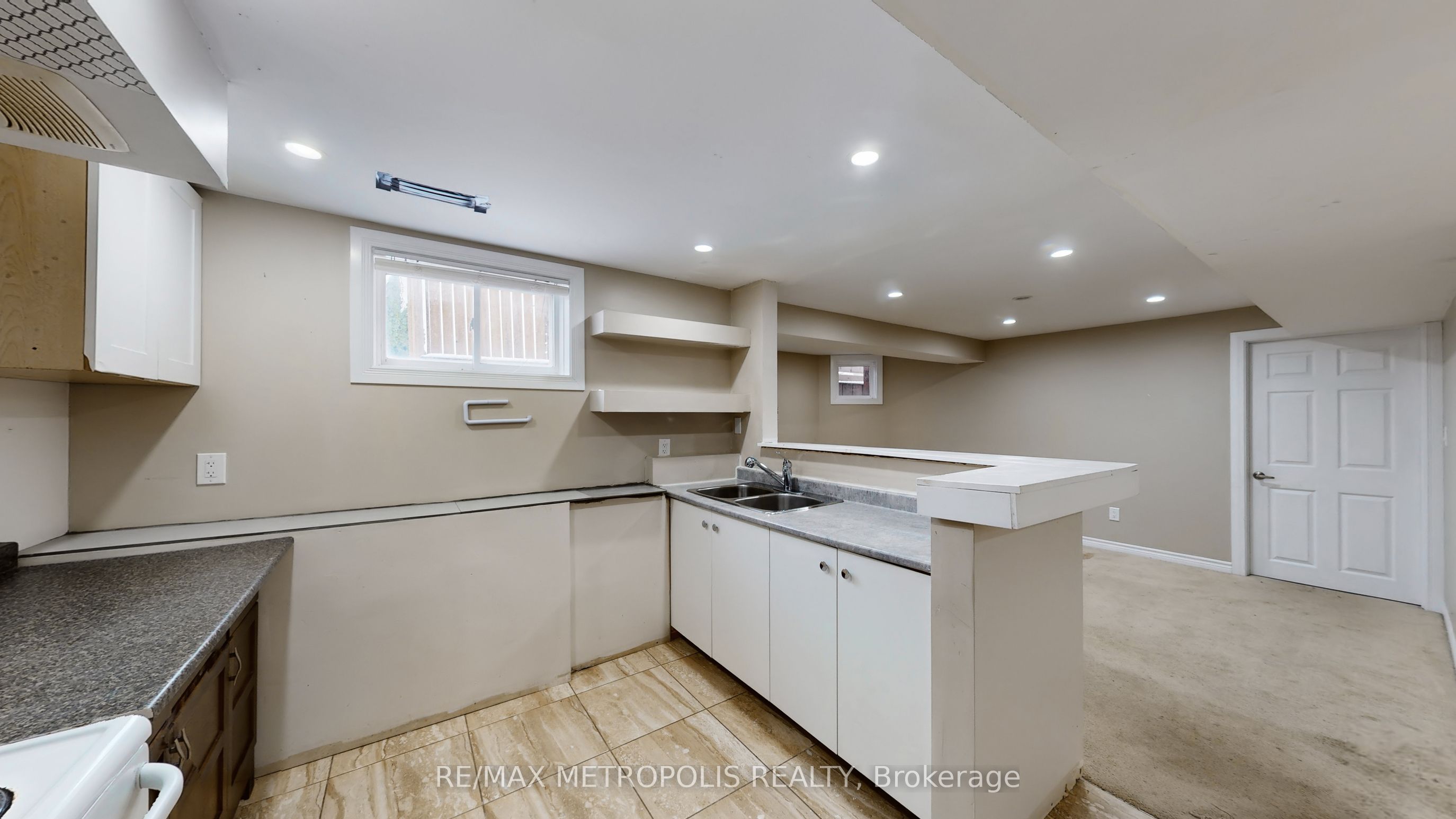 183 Valmont Court Property Photo 33