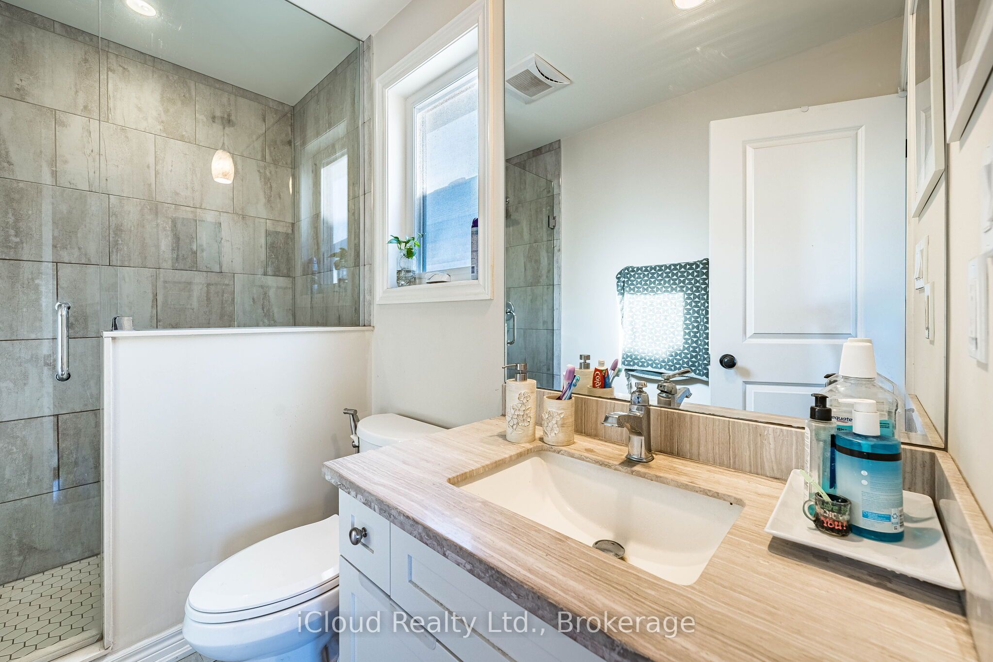 235 Mead Avenue Property Photo 35