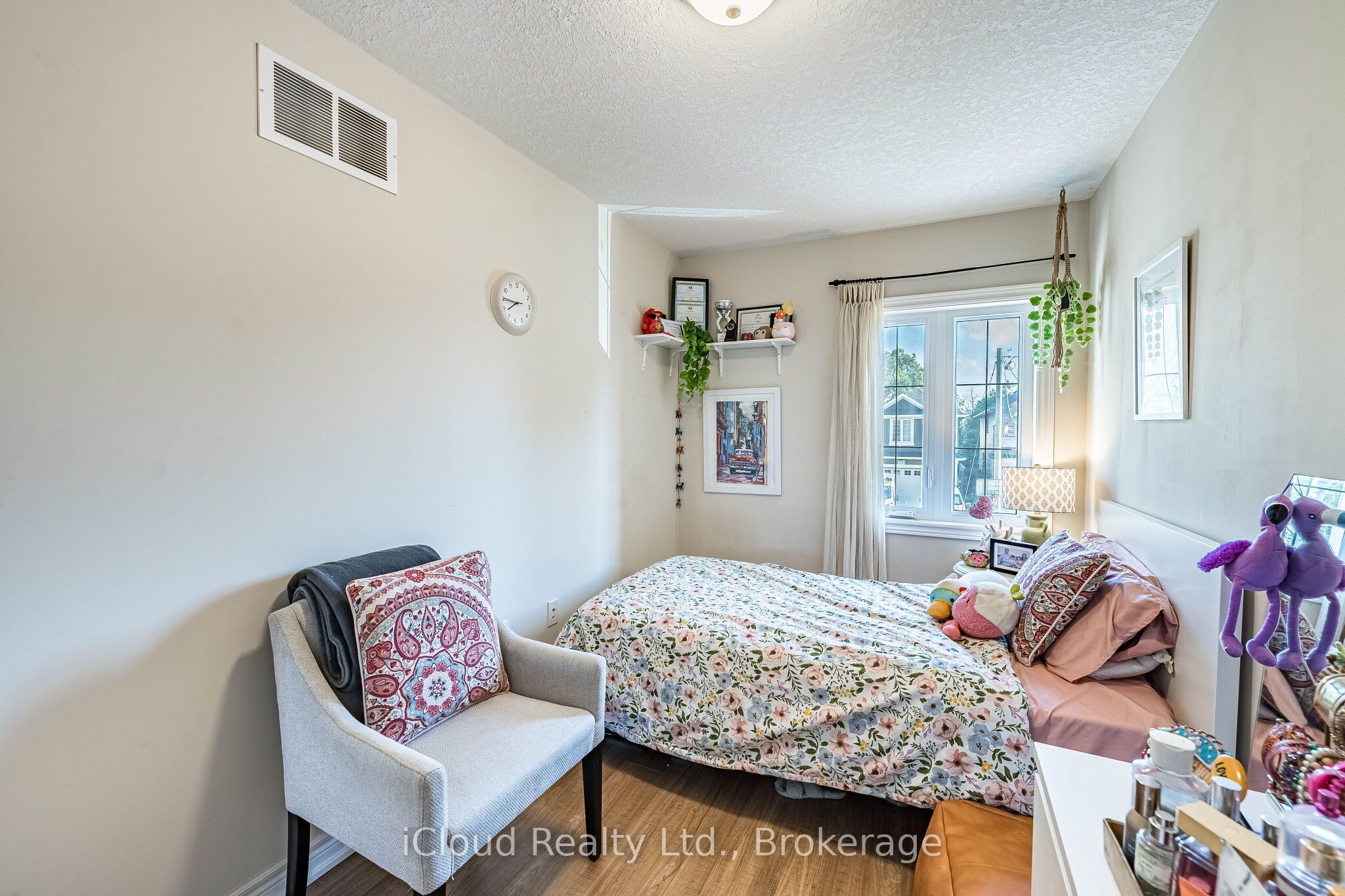 235 Mead Avenue Property Photo 41