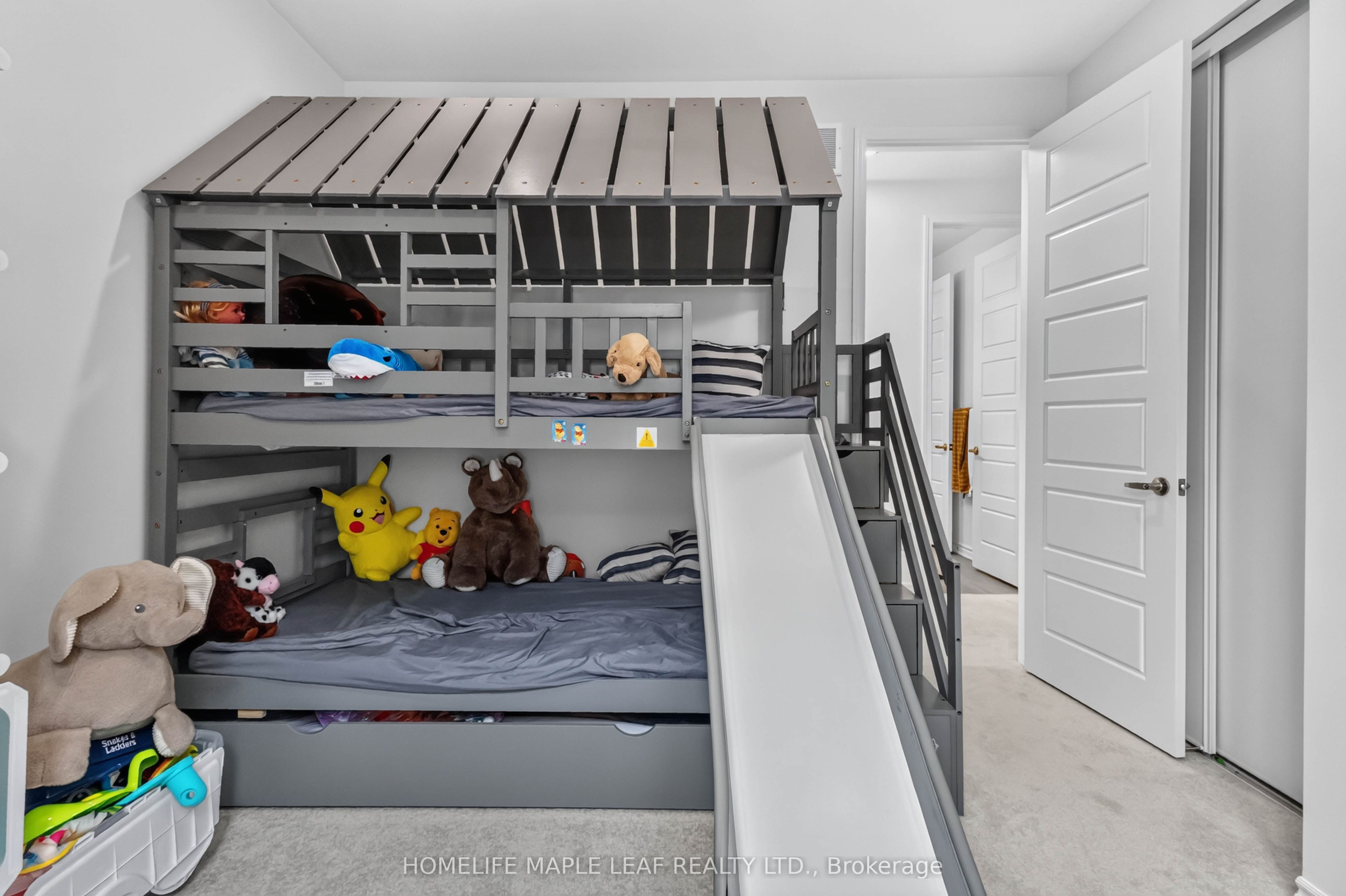 330 Millstone Street Property Photo 33