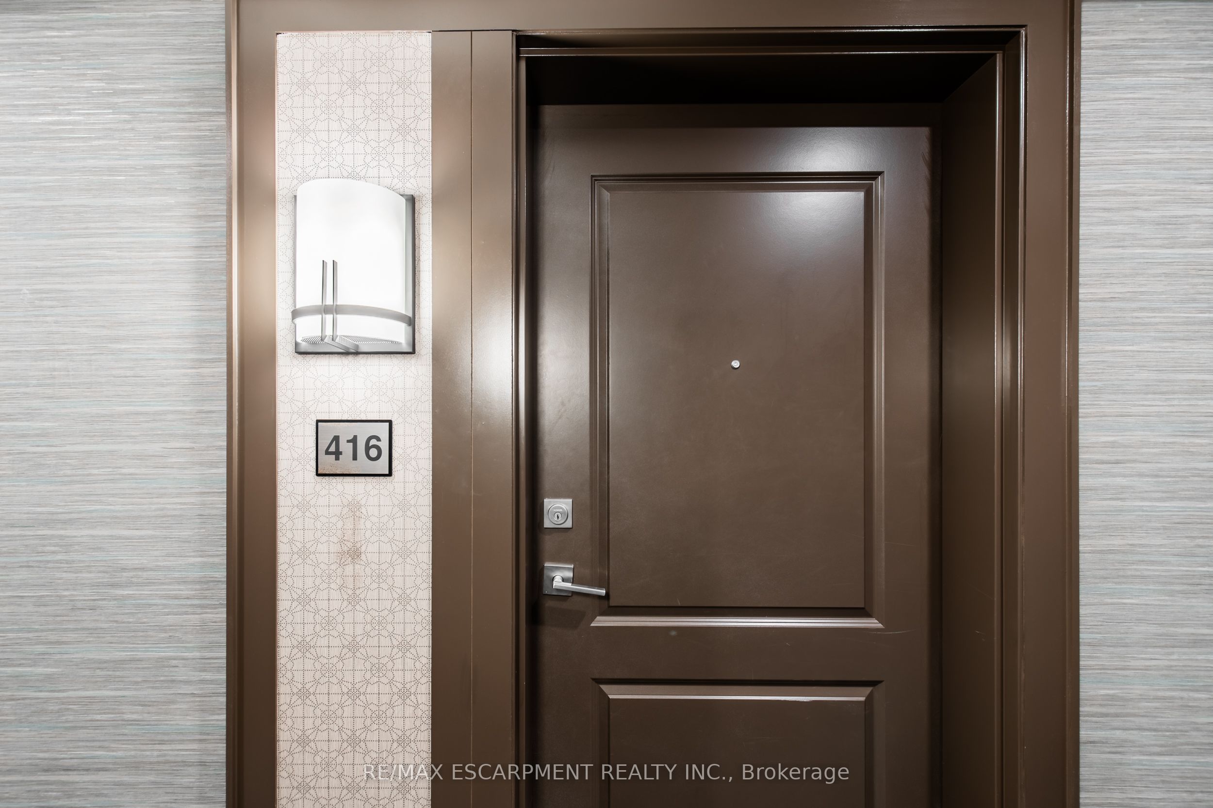 450 Dundas Street E 416 Property Photo 2