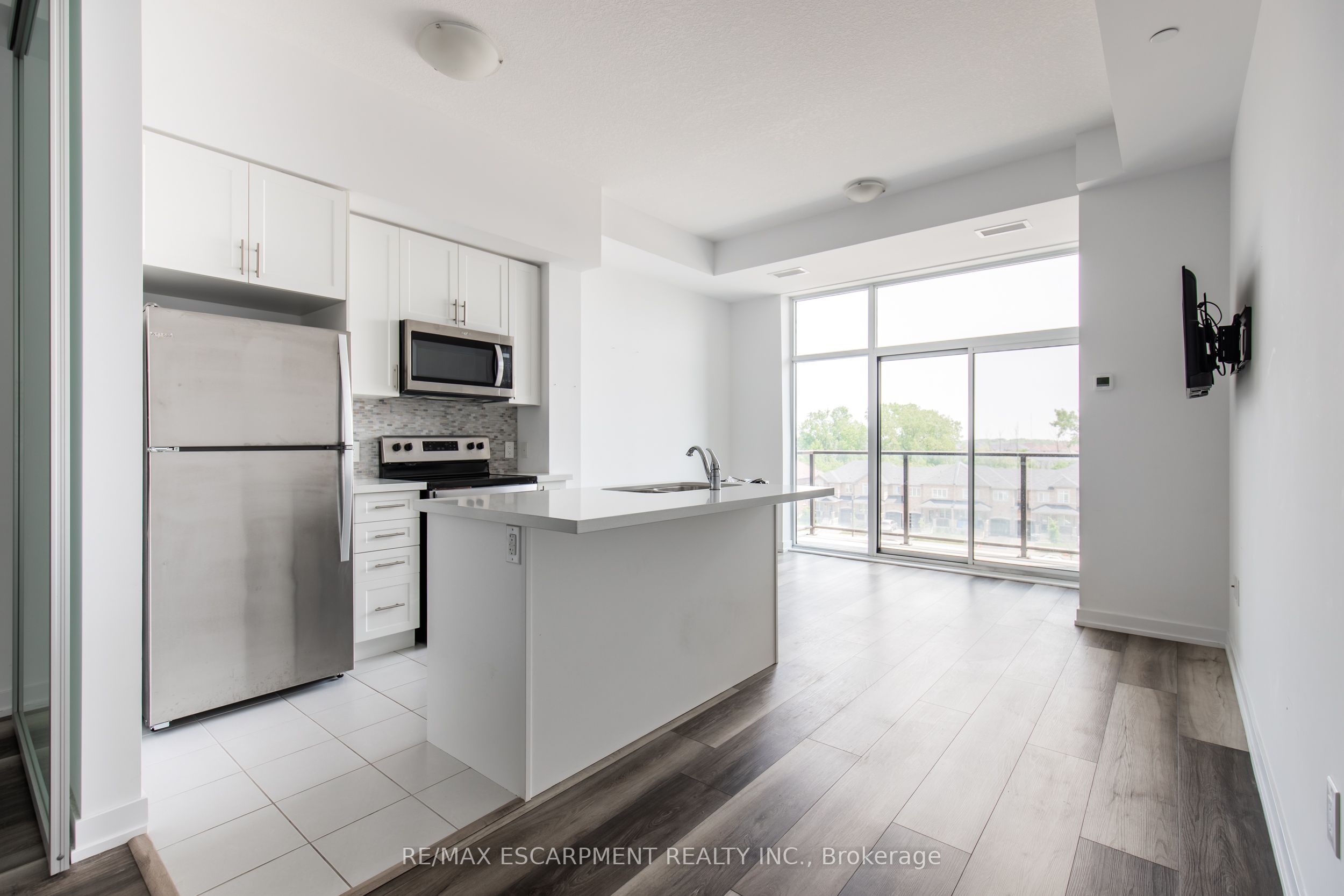 450 Dundas Street E 416 Property Photo 10