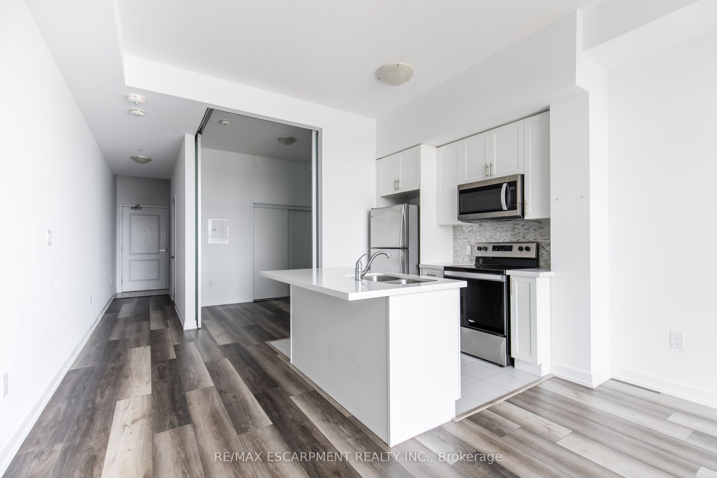 450 Dundas Street E 416 Property Photo 11