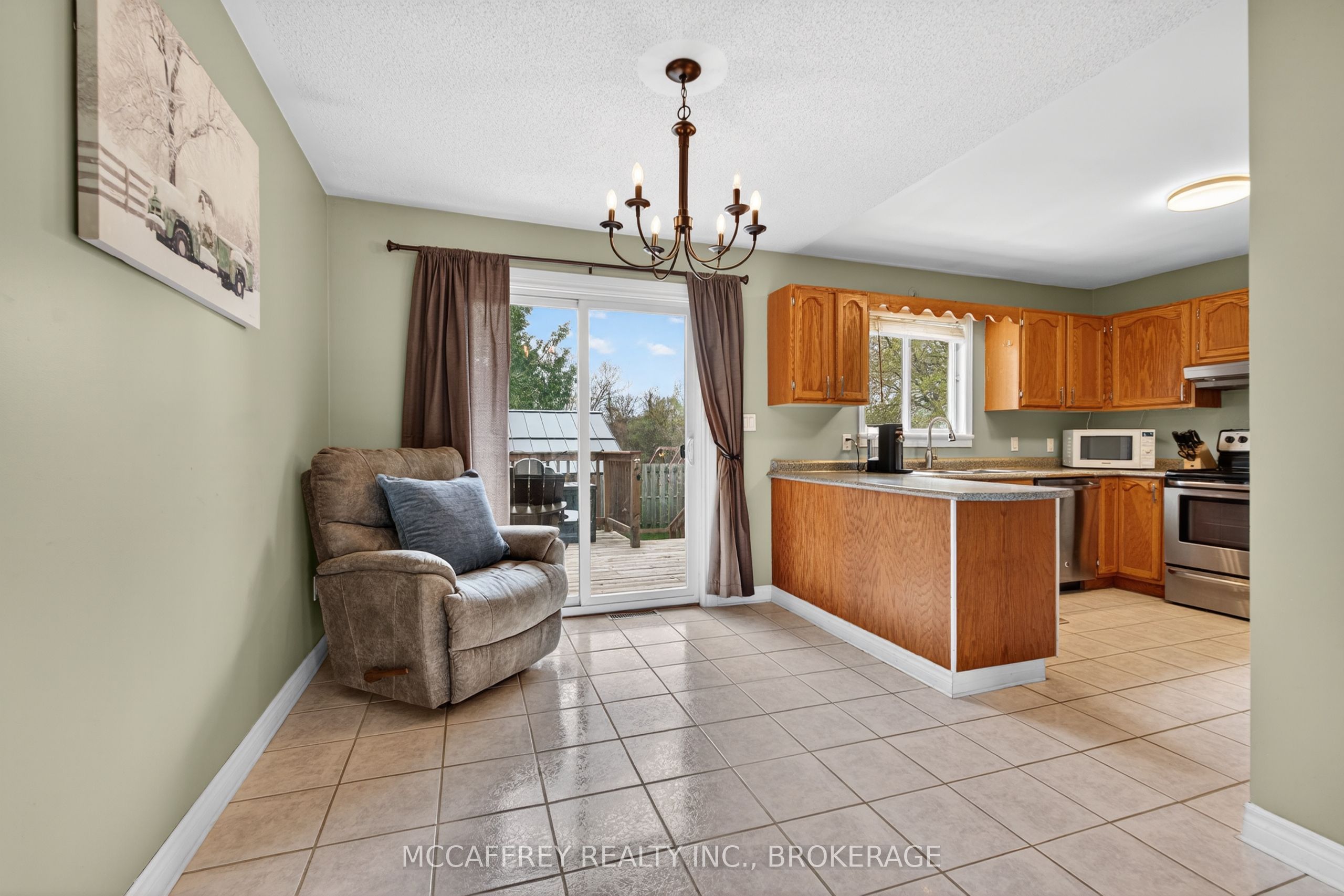 38 William Street Property Photo 8