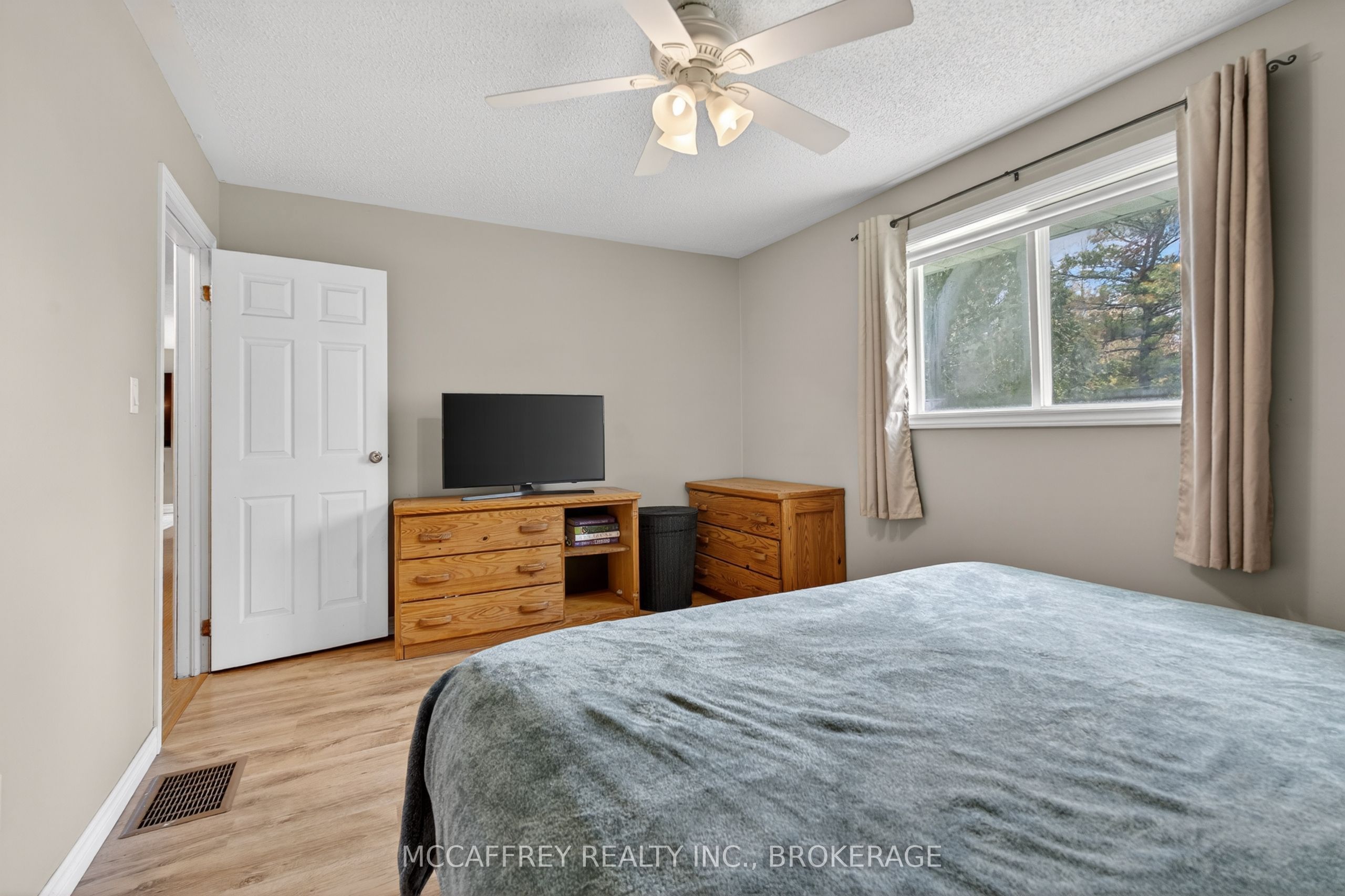 38 William Street Property Photo 15