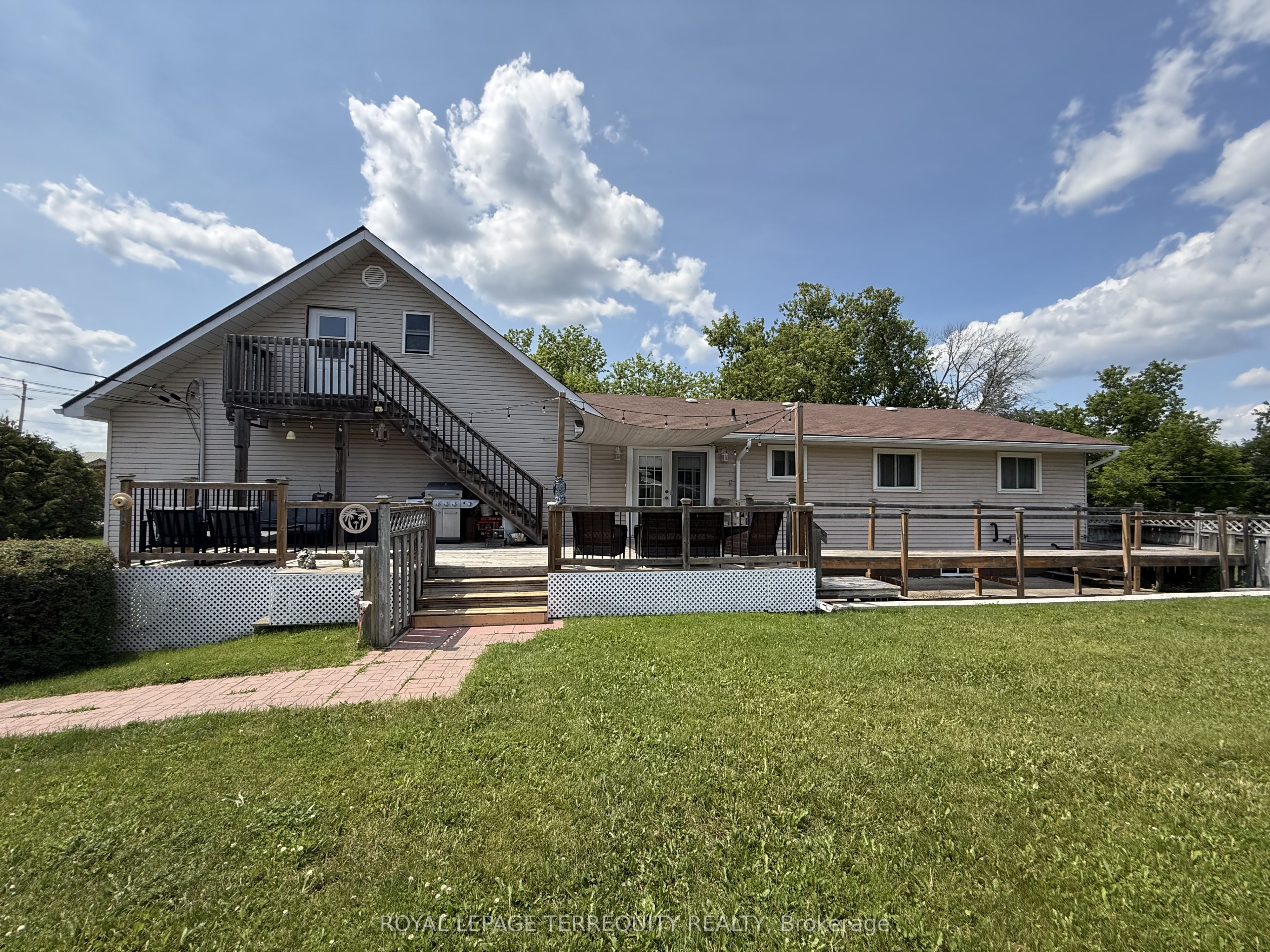471 County Rd 38 Property Photo 2