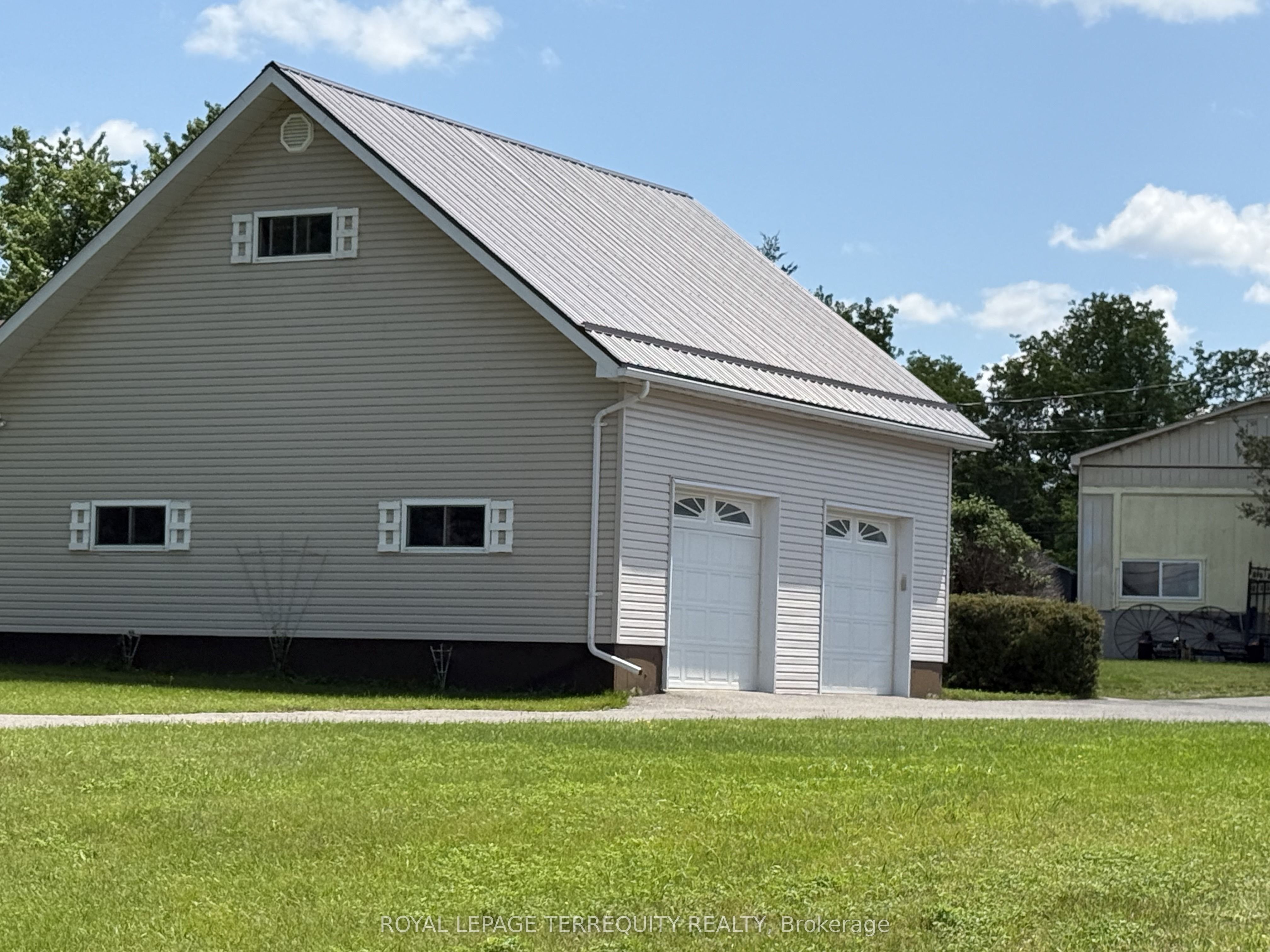 471 County Rd 38 Property Photo 5