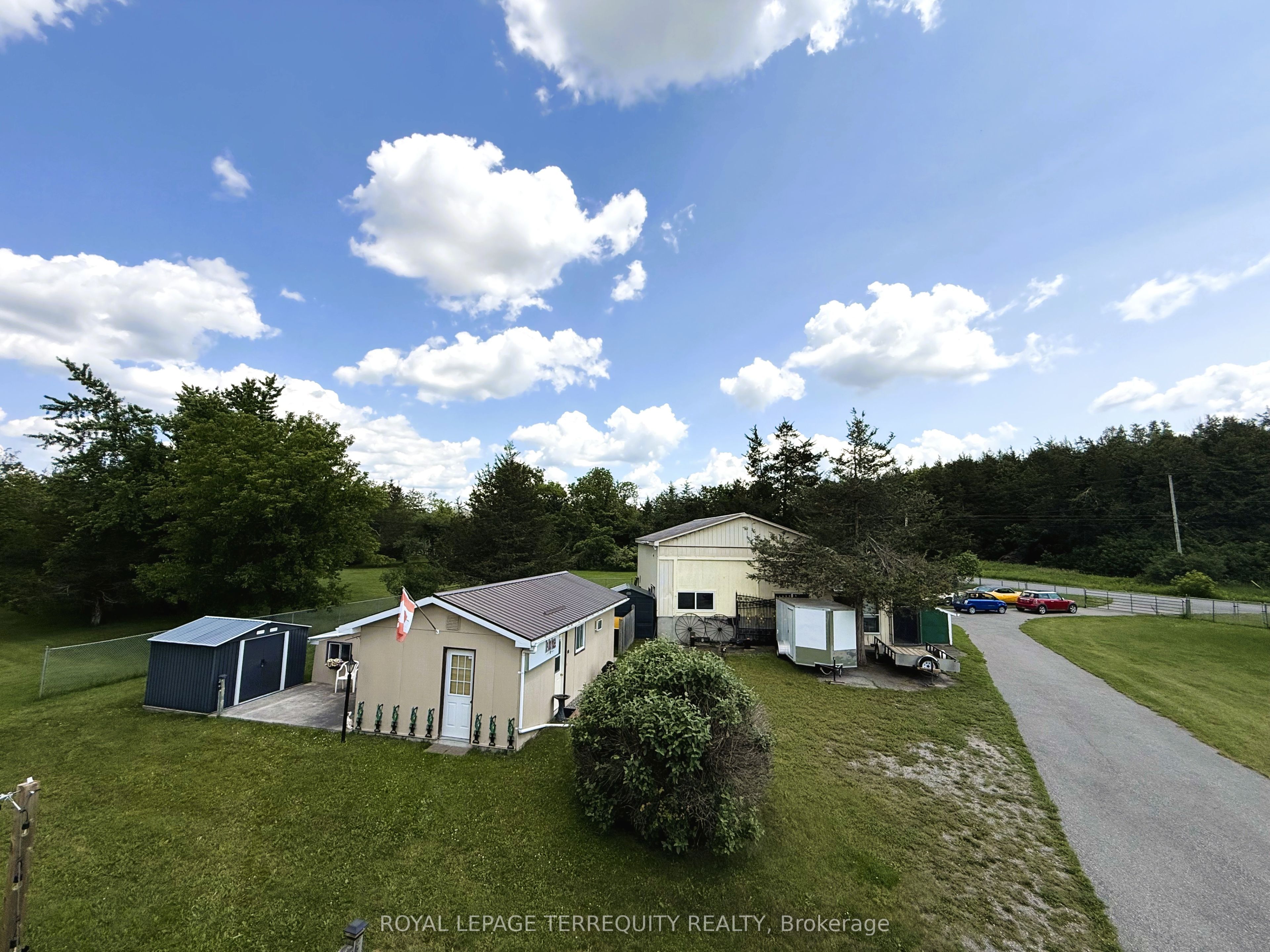 471 County Rd 38 Property Photo 6