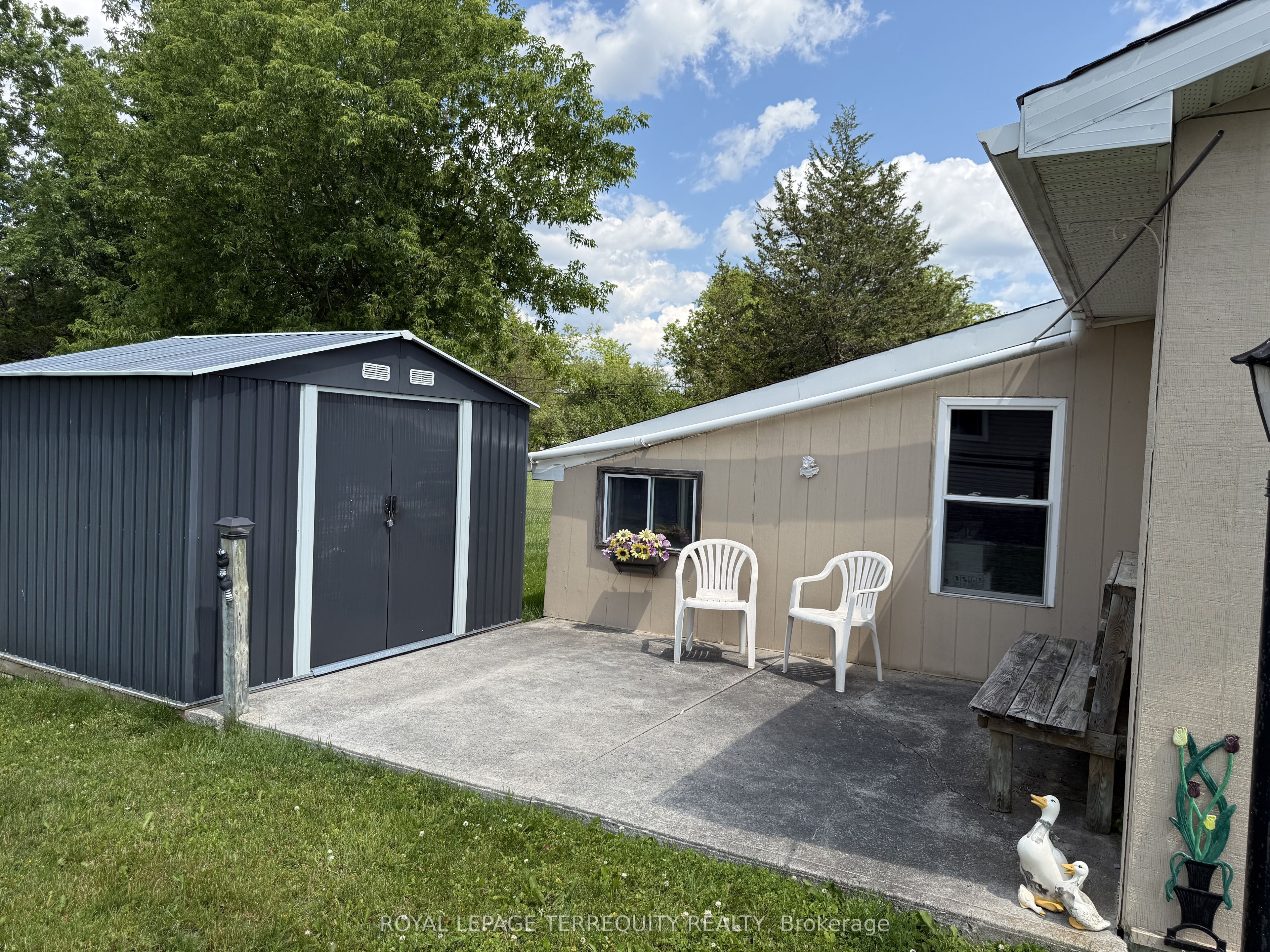 471 County Rd 38 Property Photo 29