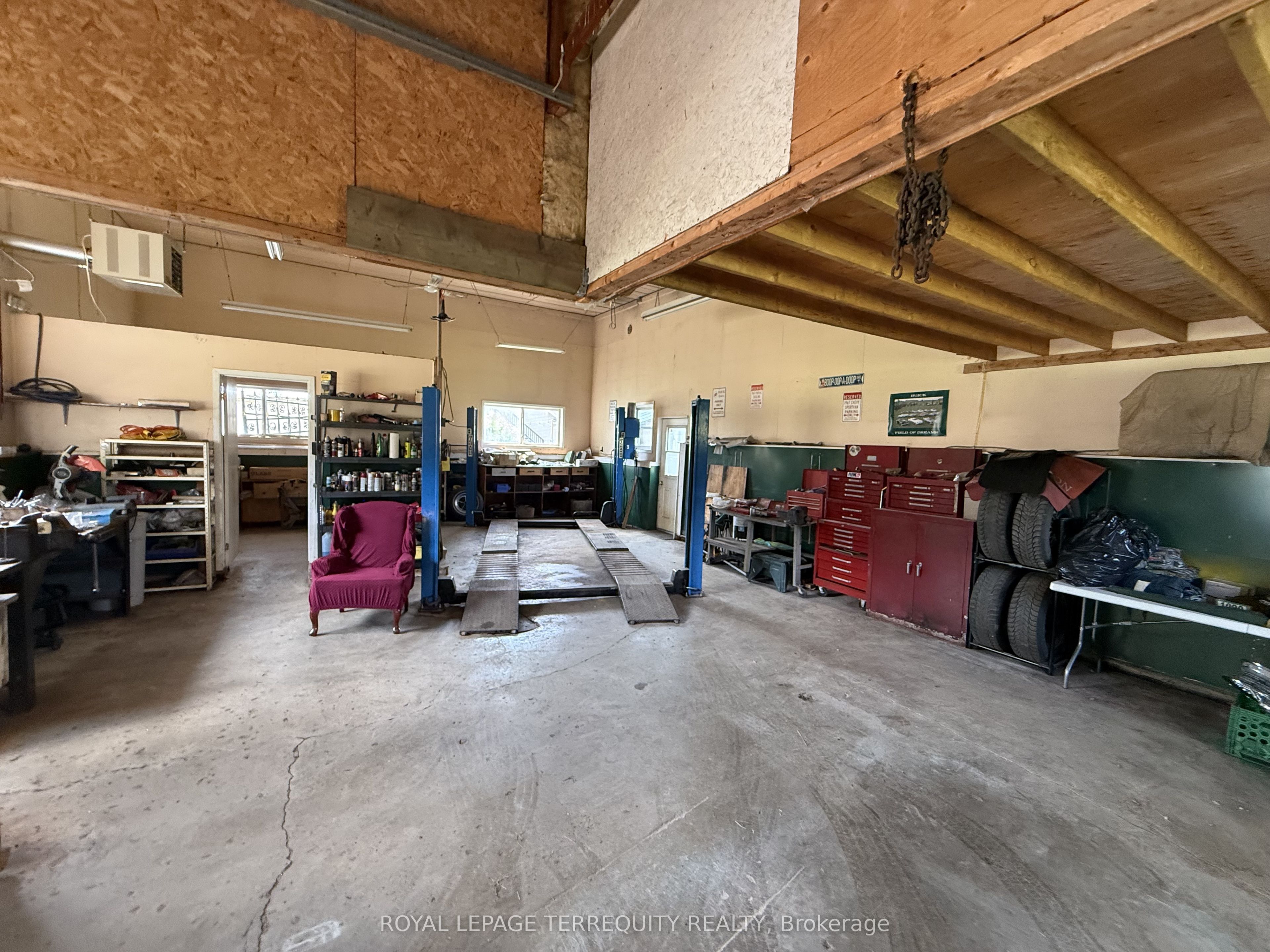 471 County Rd 38 Property Photo 40