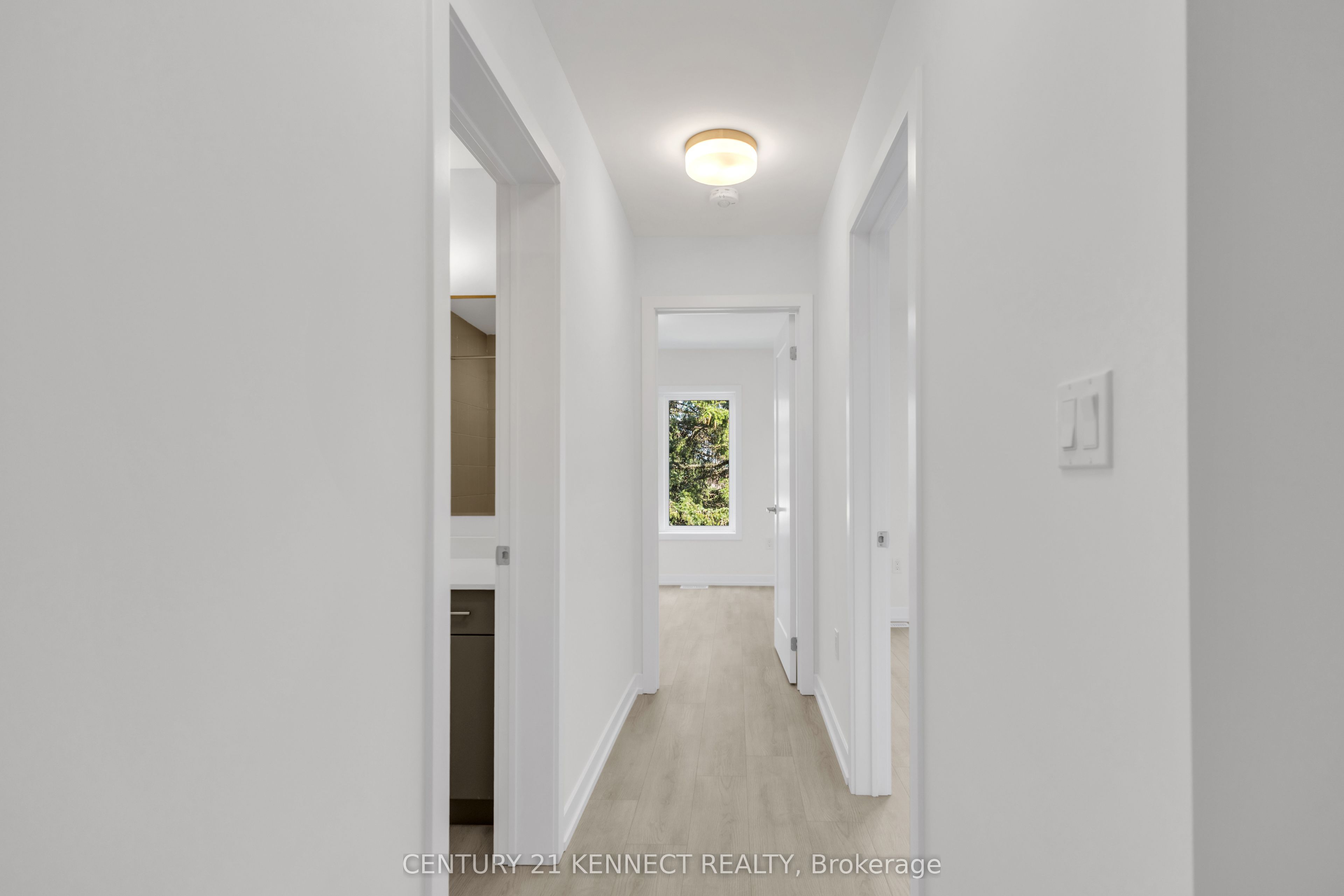 42 Lowes Road W 82 Property Photo 21
