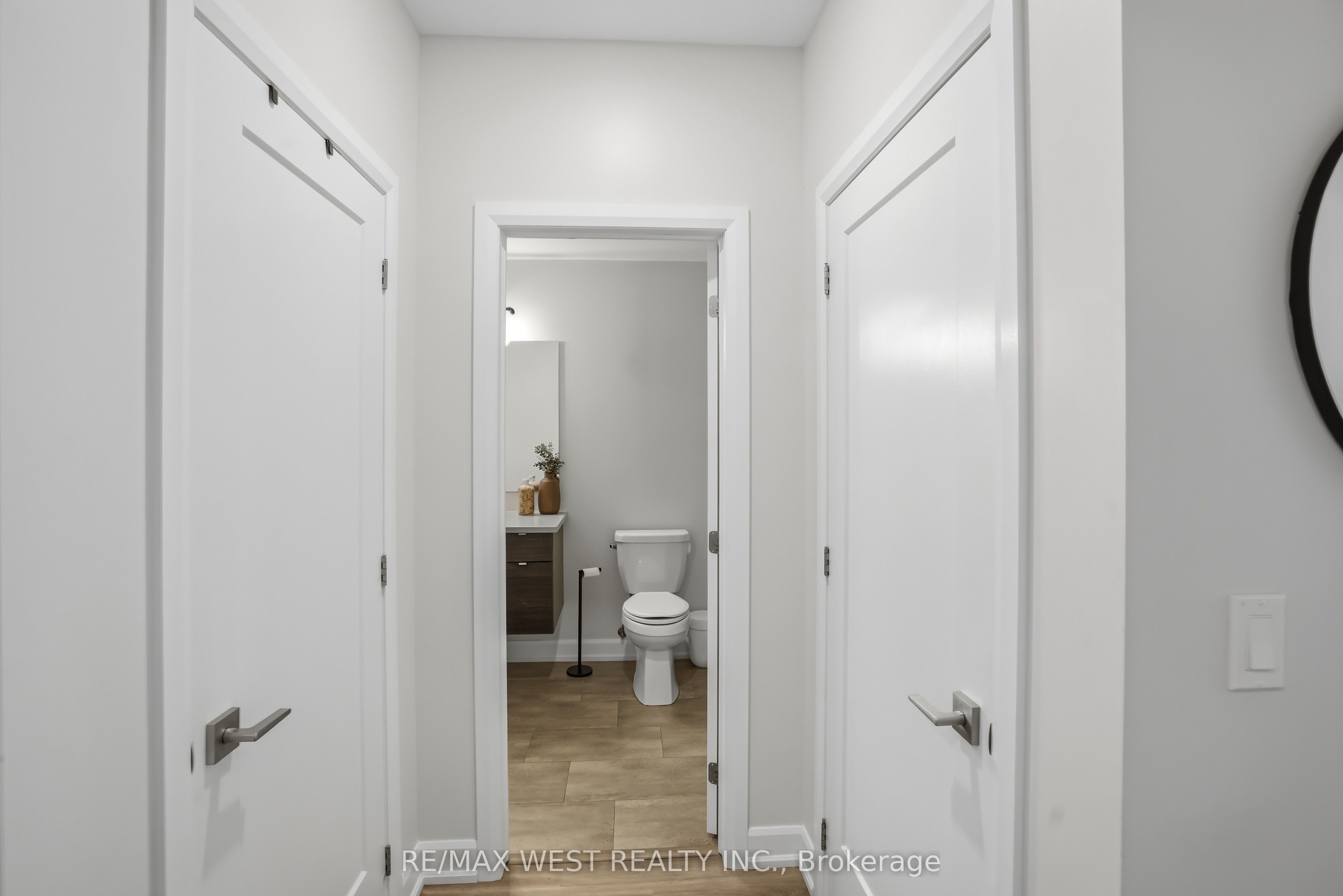 405 Merritt Street 2 Property Photo 10