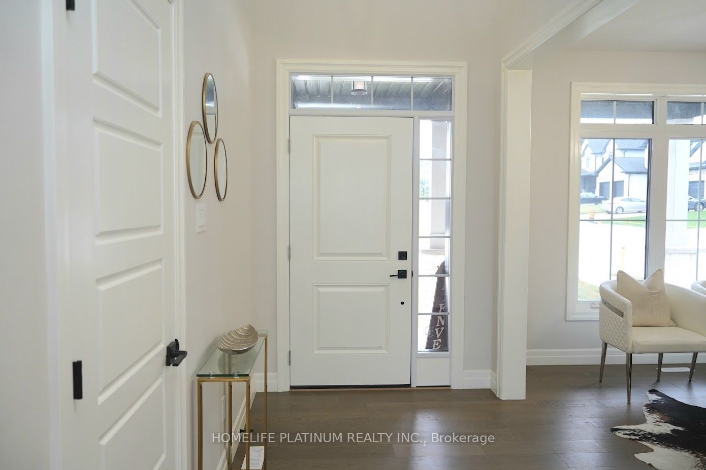 957 Riverbend Road Property Photo 4