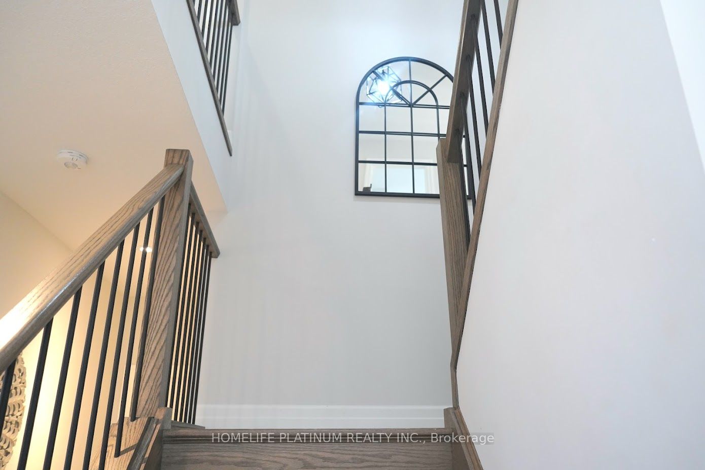 957 Riverbend Road Property Photo 20