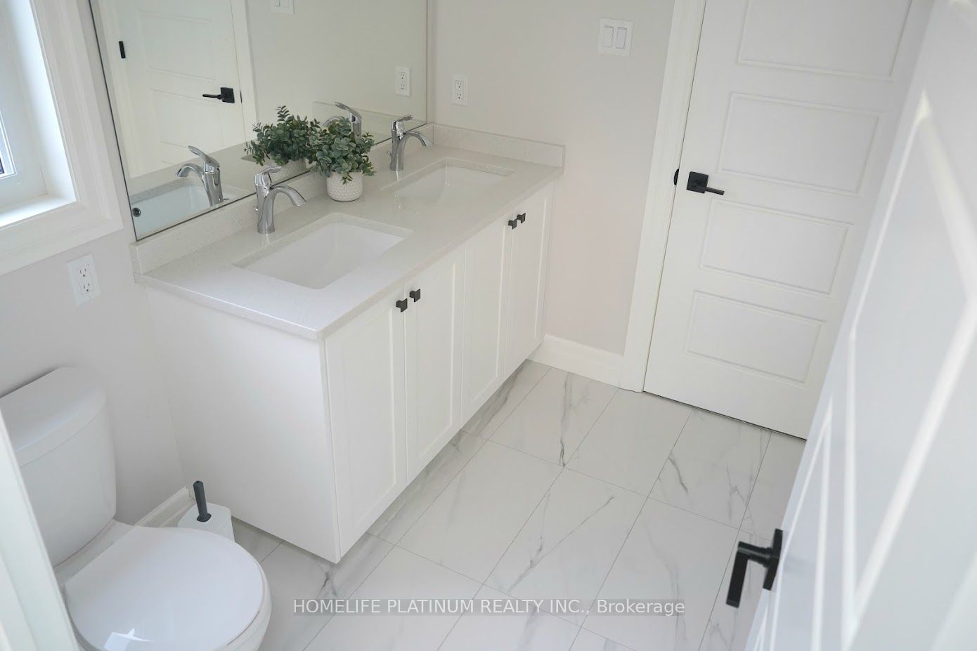 957 Riverbend Road Property Photo 26