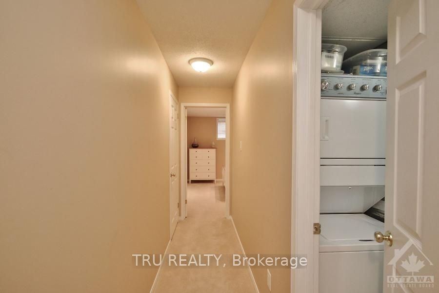 835 Longfields Drive Property Photo 25